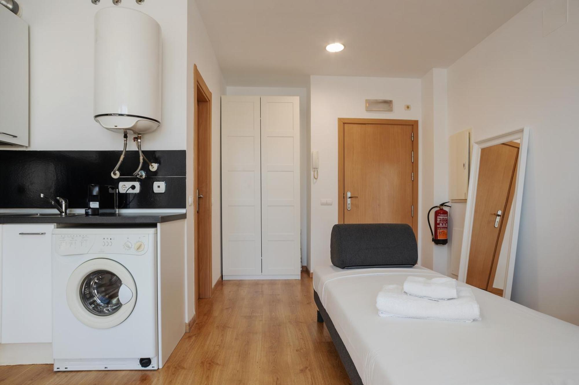 Apartment With Balcony In Sanchinarro Madrid