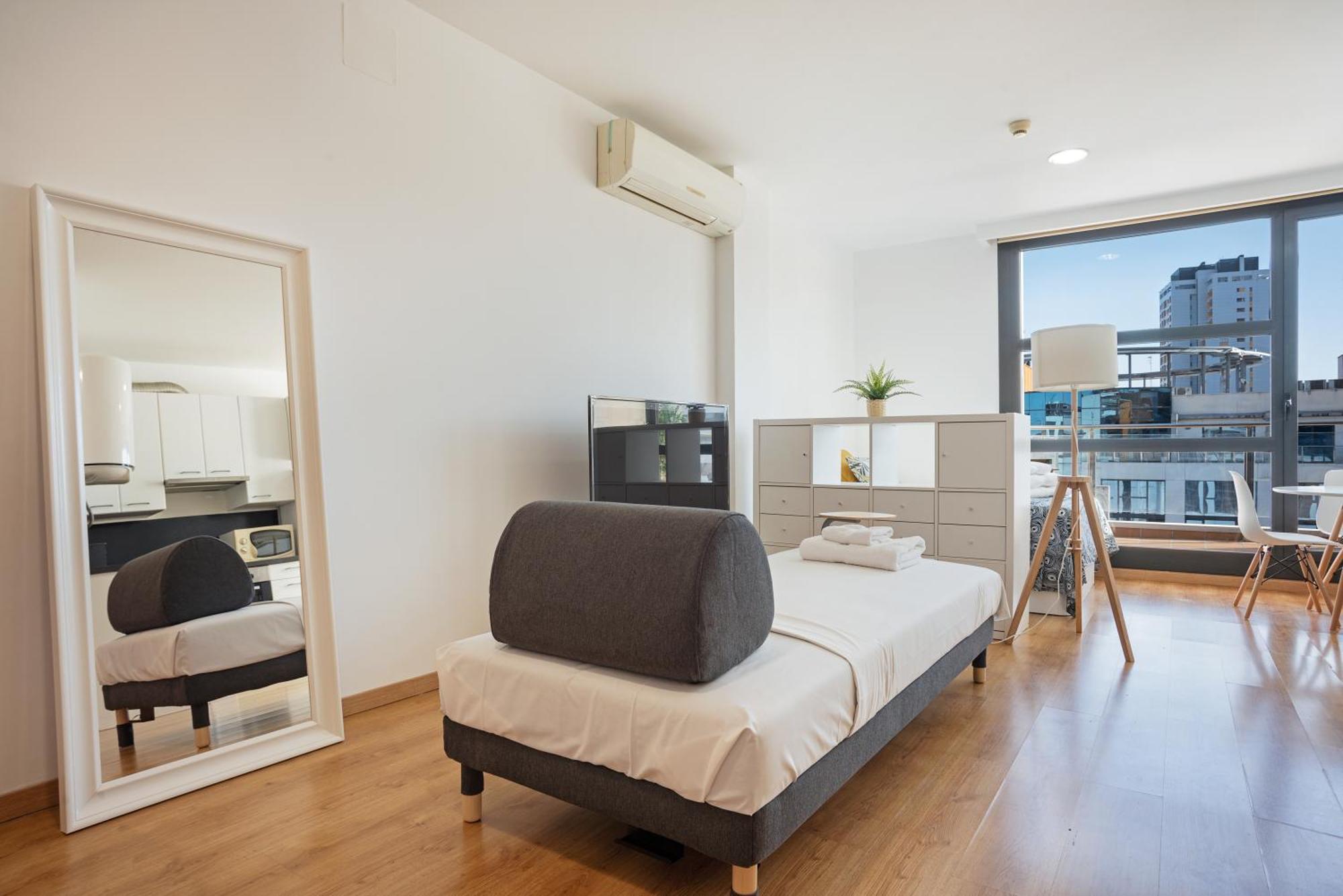 With Balcony In Sanchinarro Apartment Madrid
