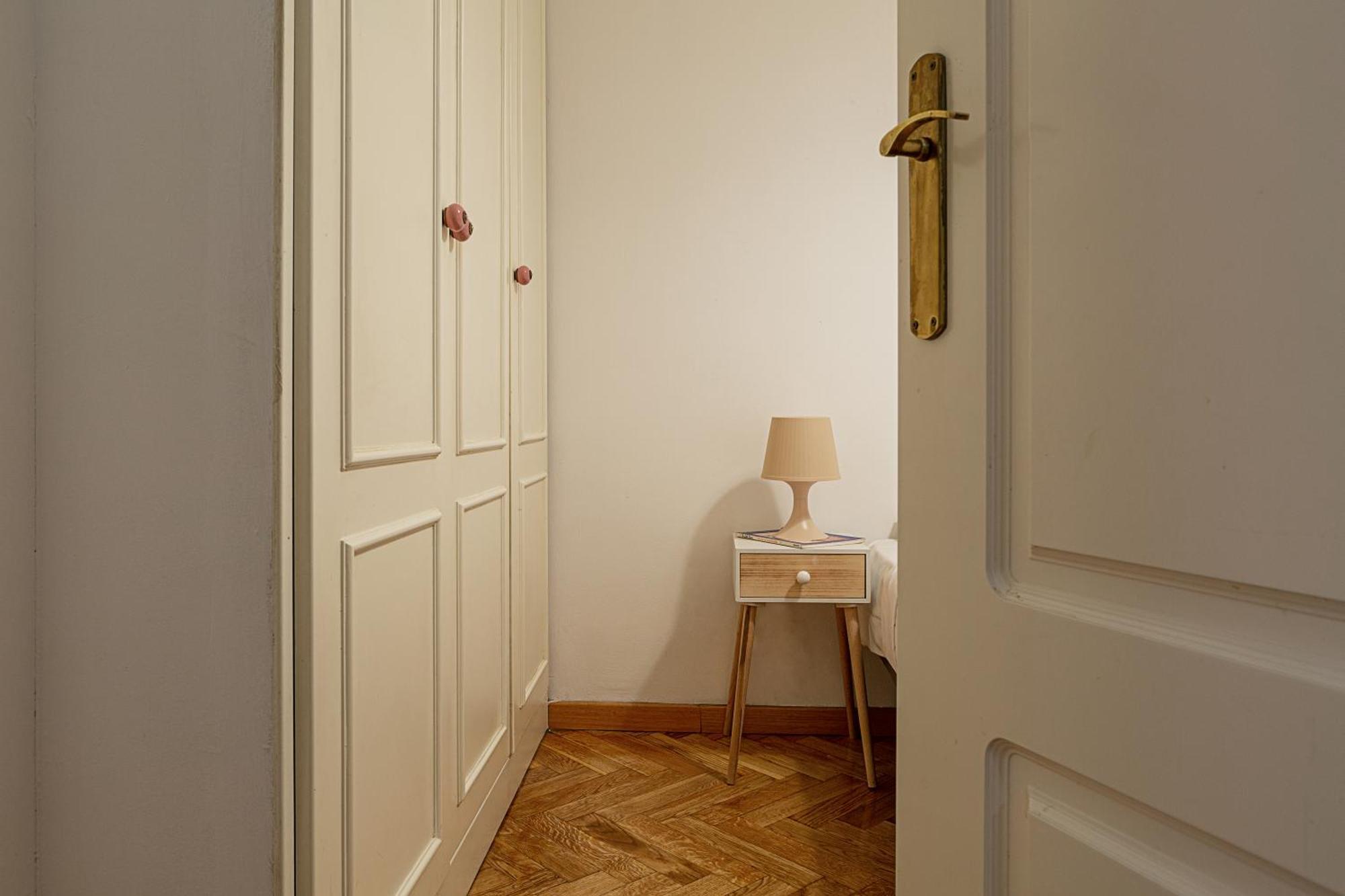 Cute 1 Bedroom With A Balcony * Madri