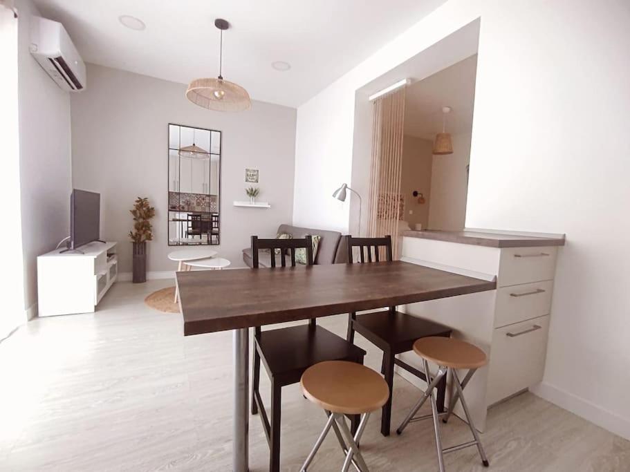 Cozy In Begona Neighborhood - Mugica Madrid
