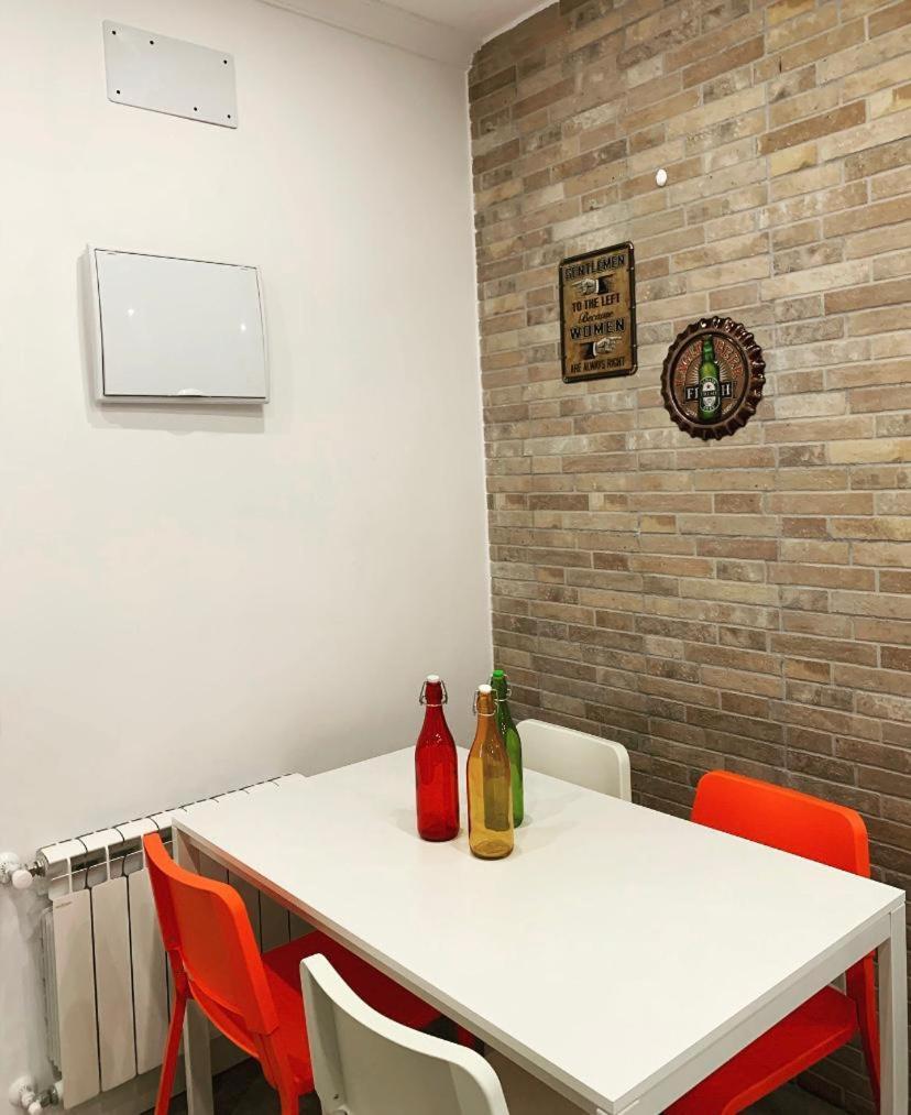 Modern I In Apartamento