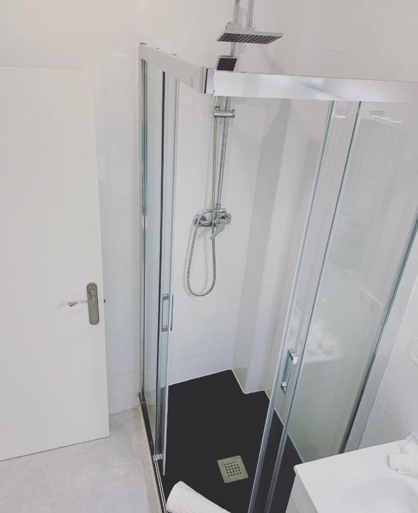 Modern I In Apartamento