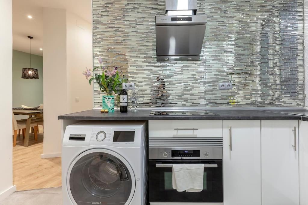 Tasteful Centre Rios Rosas - Business Ready Apartamento *