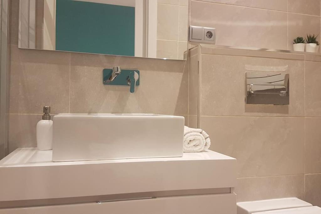 Apartamento Tasteful Centre Rios Rosas - Business Ready *