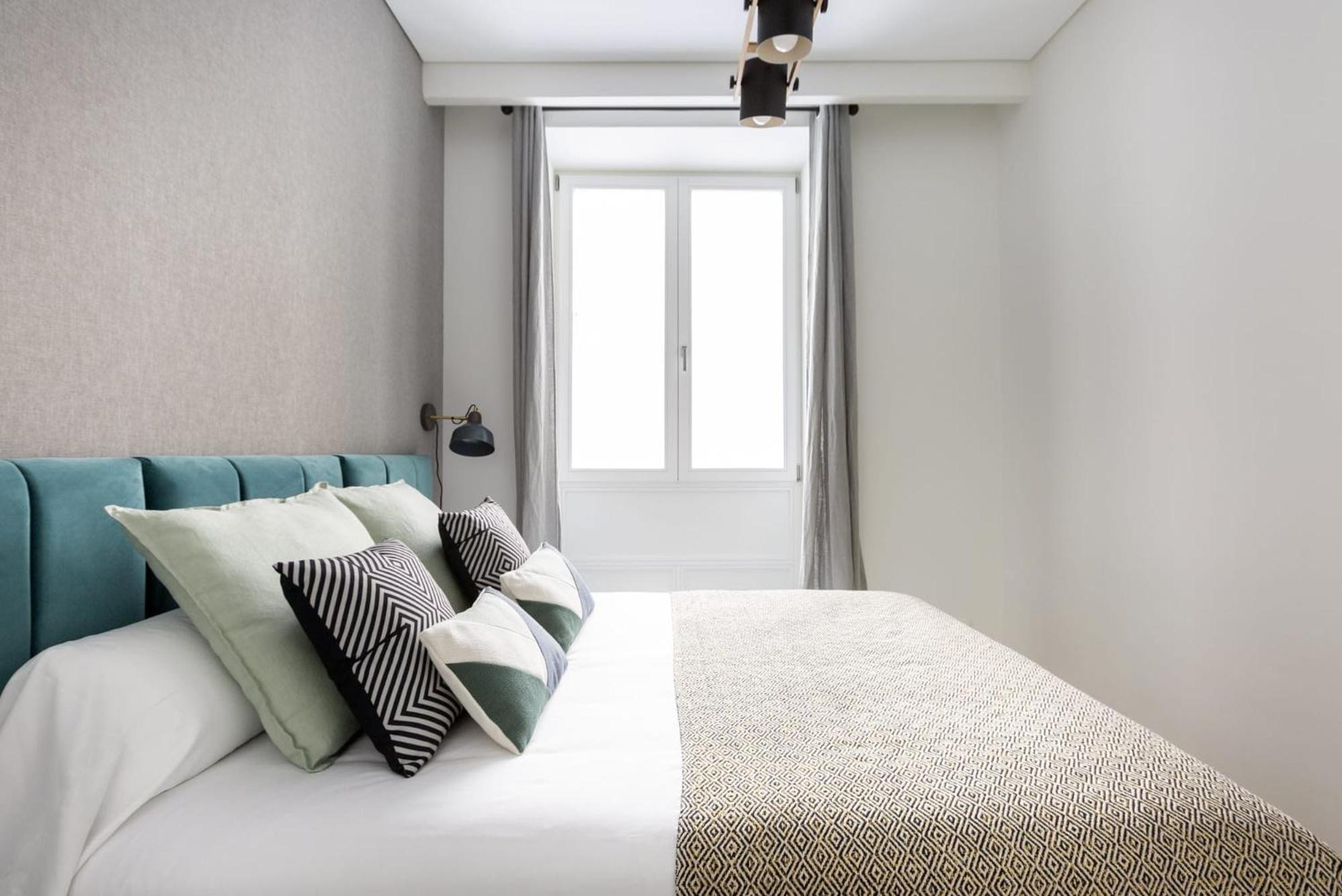 Palafox Apartment *