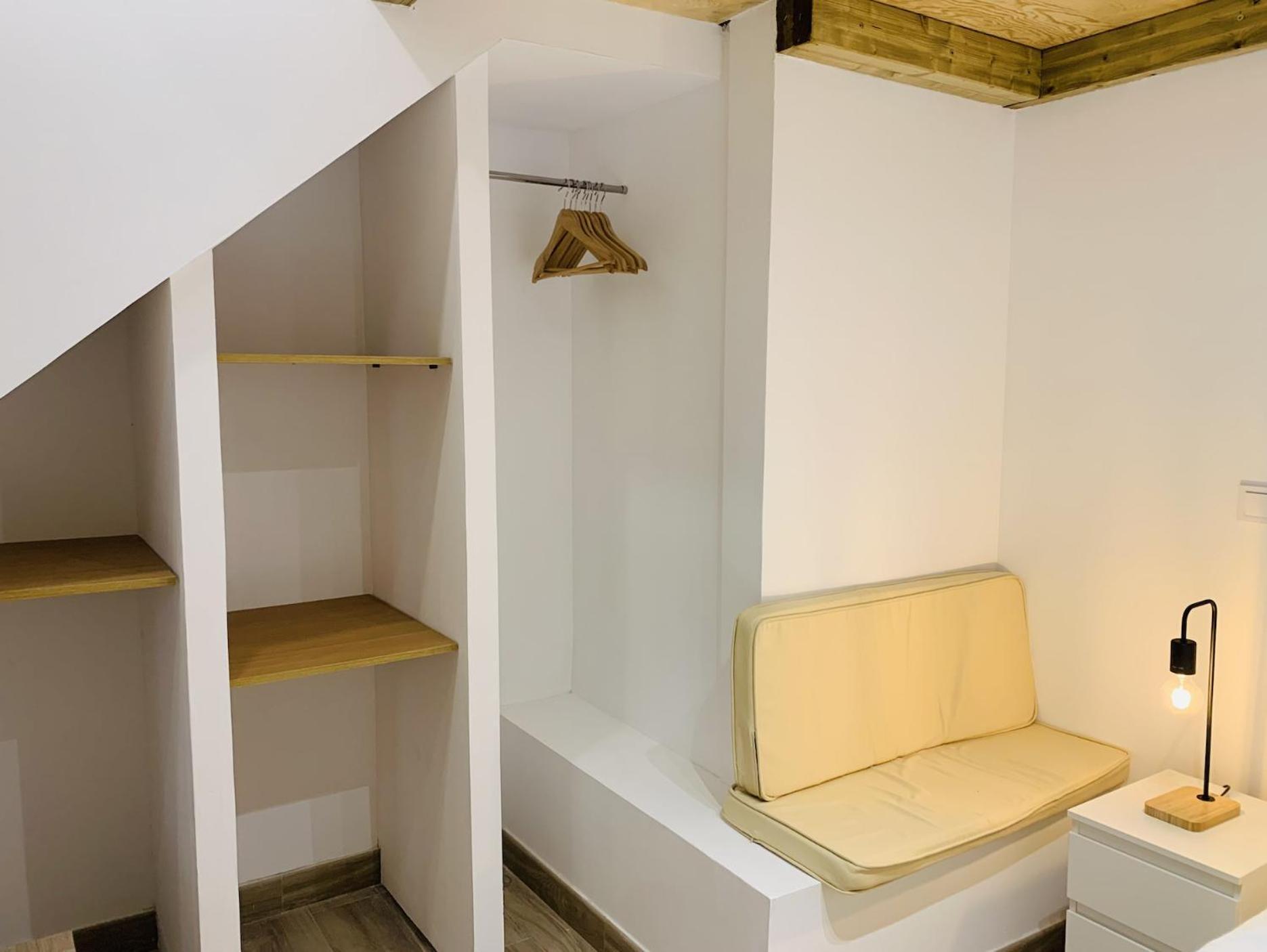 Modern Iii In Appartement *