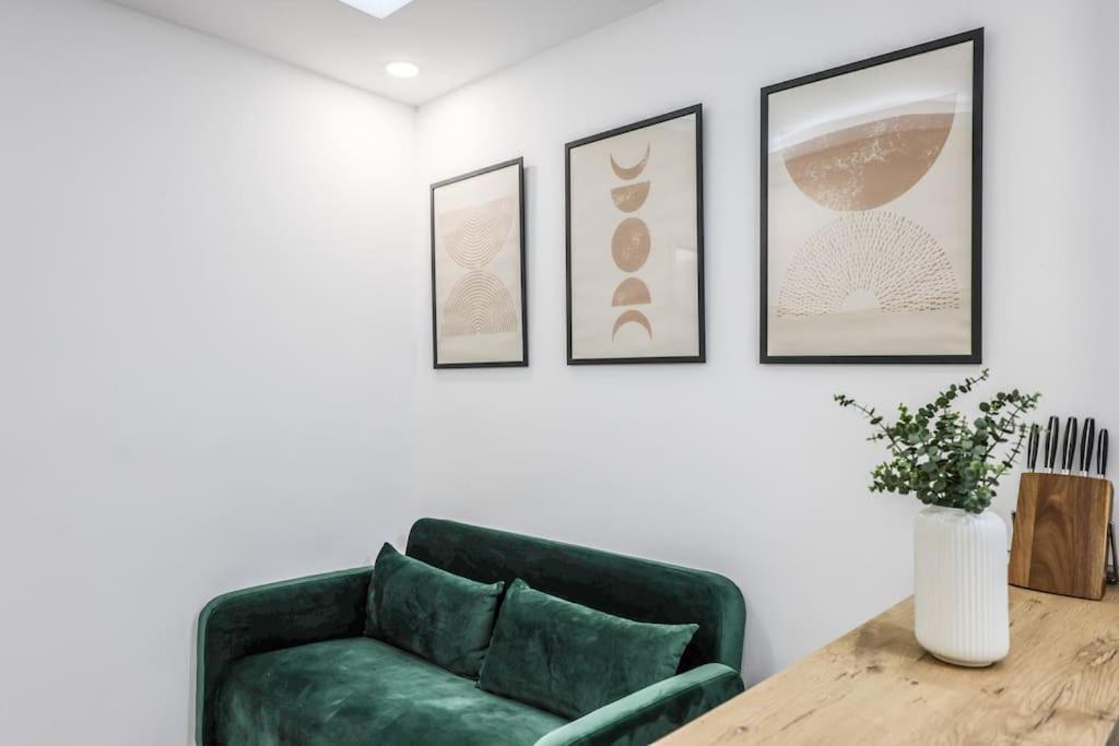 Luxe In Tetuan Madrid