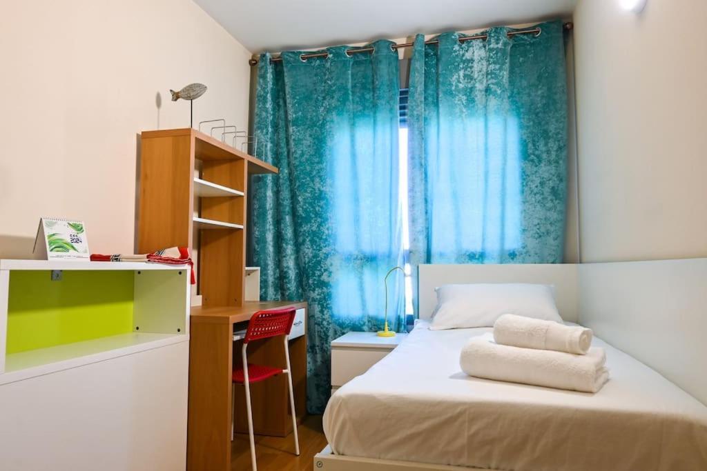 Apartamento For Amplio Y Luminoso Temporal De Tres Nrd12