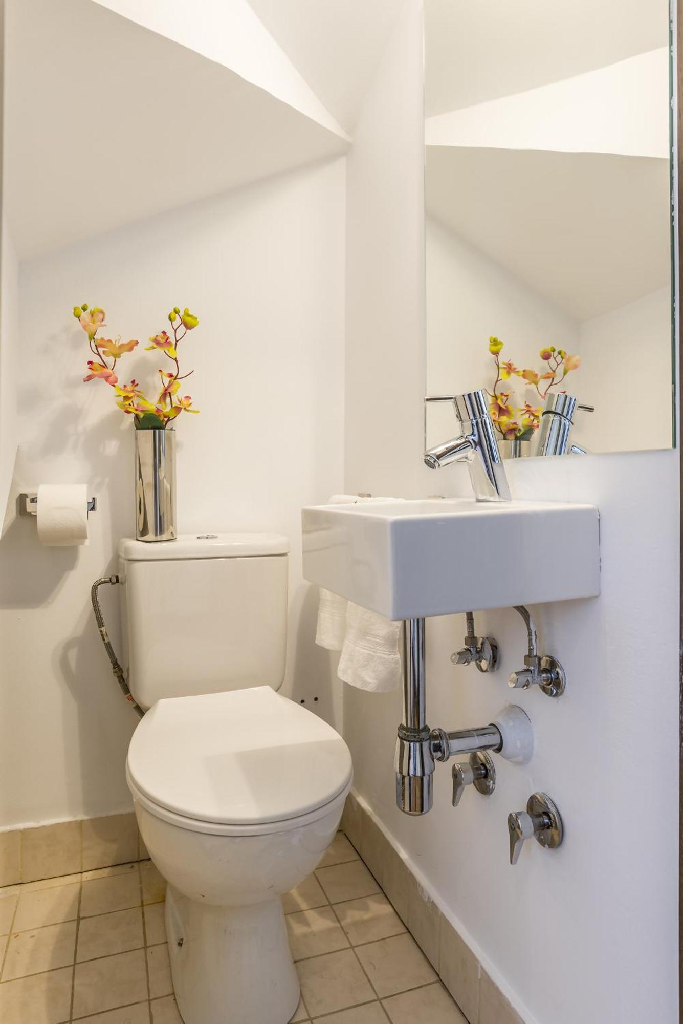 Sol By Skykey Apartment *