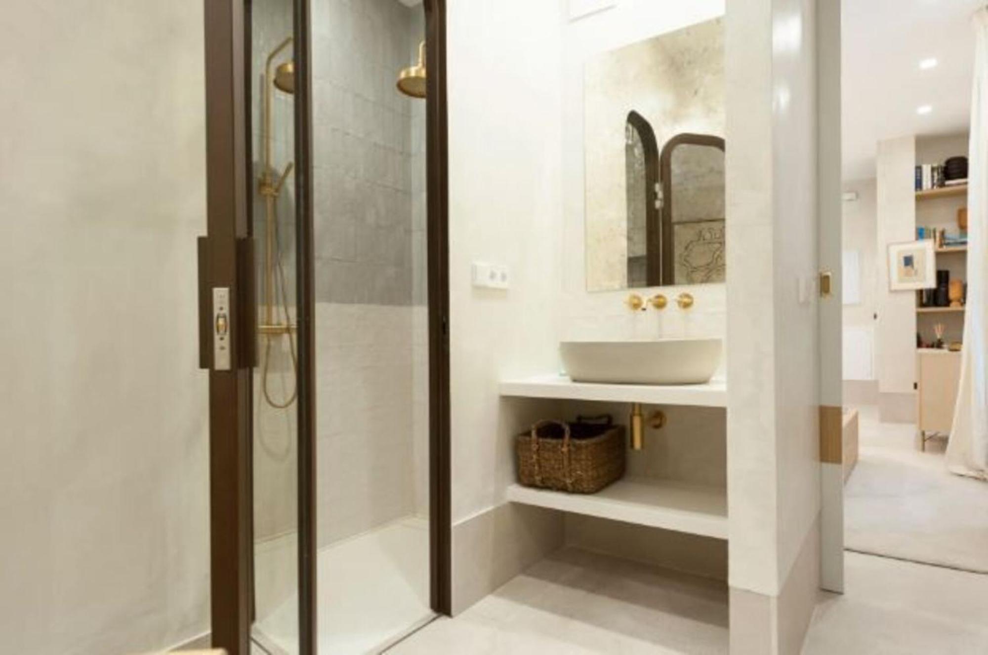 Apartamento Elegant Neptuno-cortes For 2 People