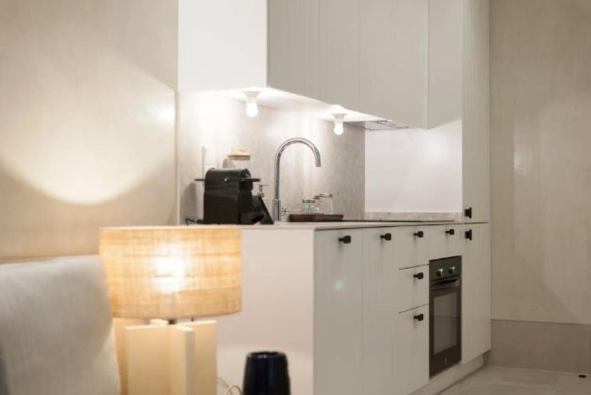 Elegant Neptuno-cortes For 2 People Apartamento Madrid