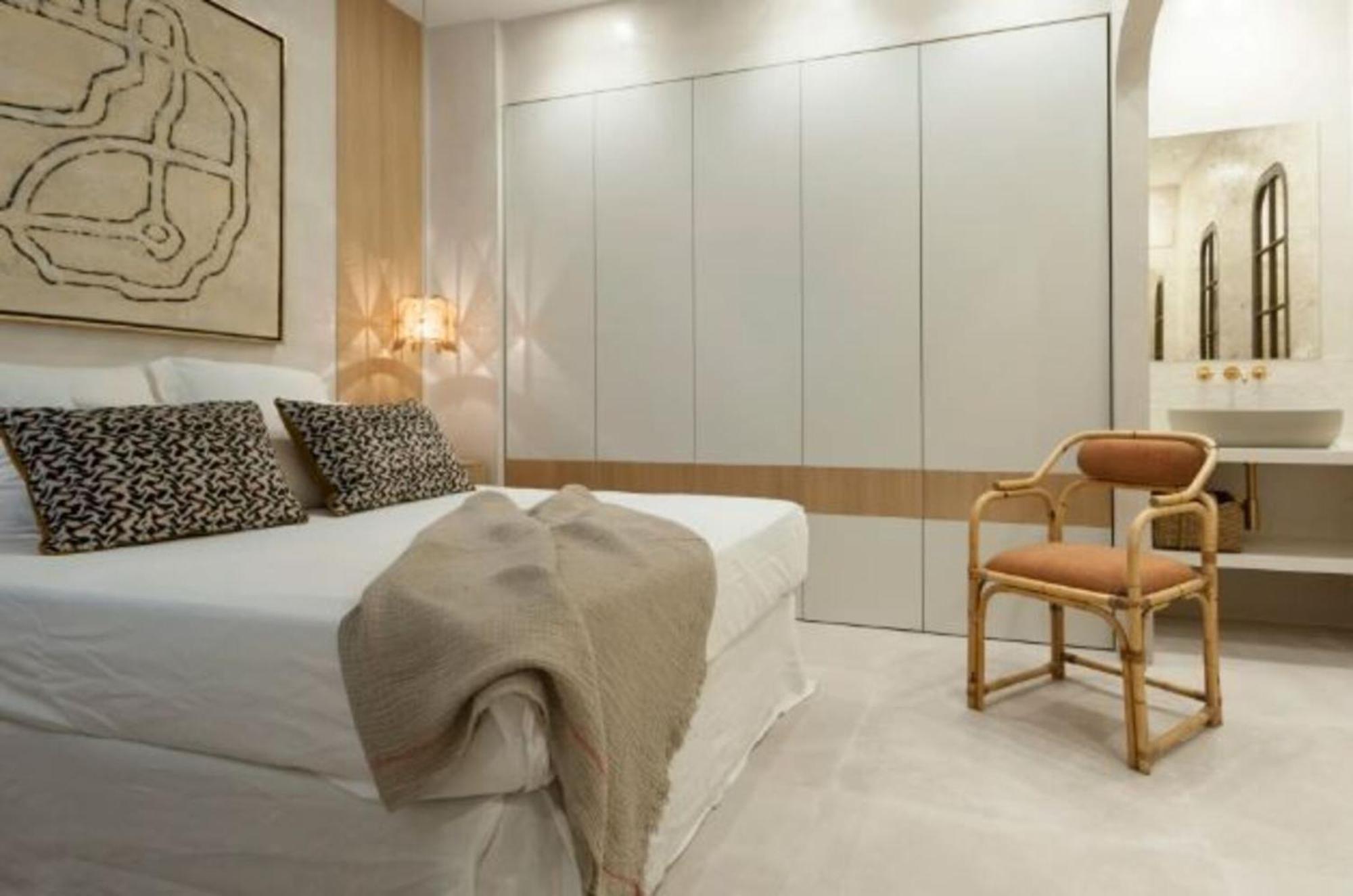 Apartamento Elegant Neptuno-cortes For 2 People