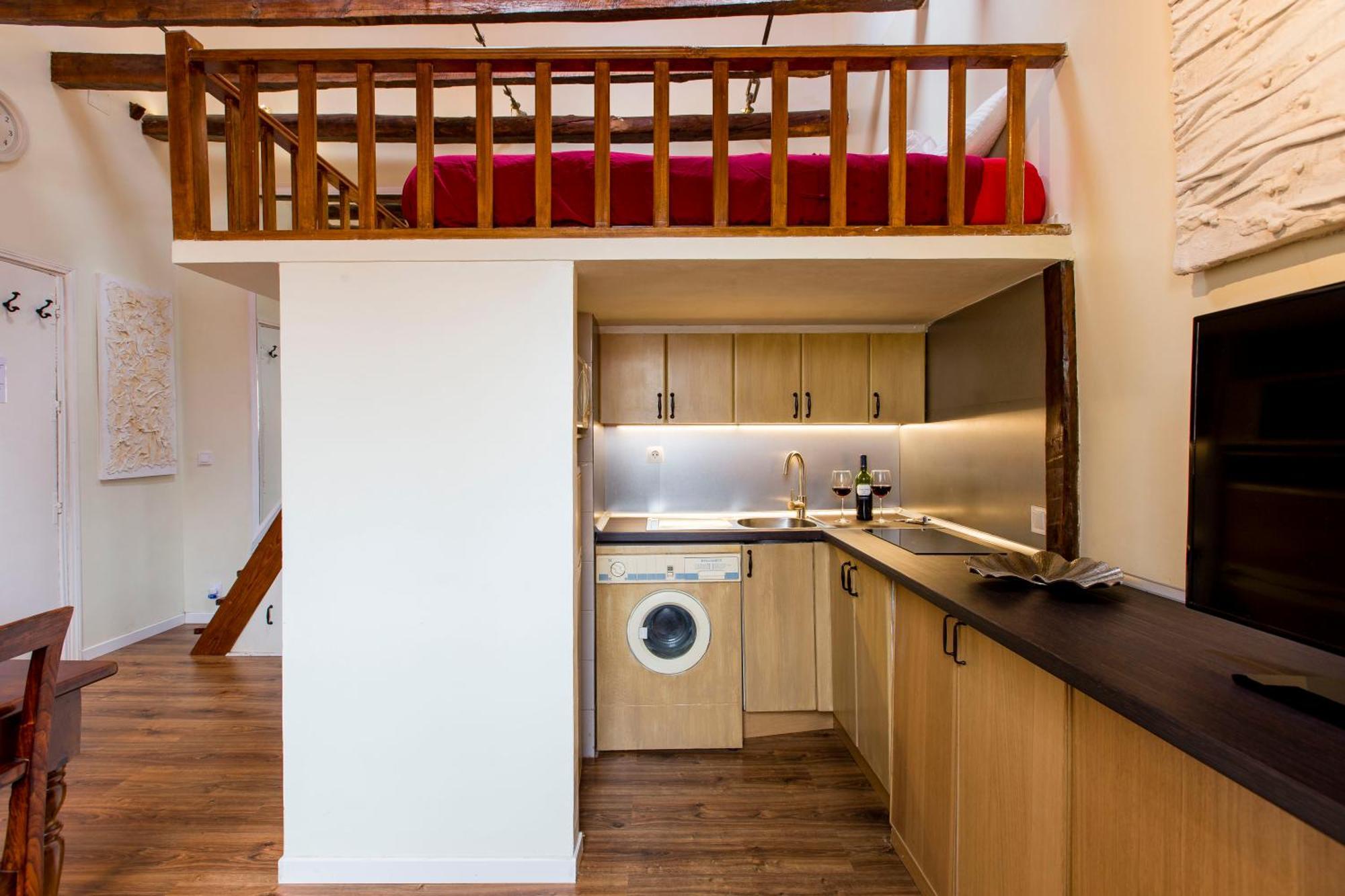 Sunny N Quiet Penthouse In The Center.atico Centro Appartement
