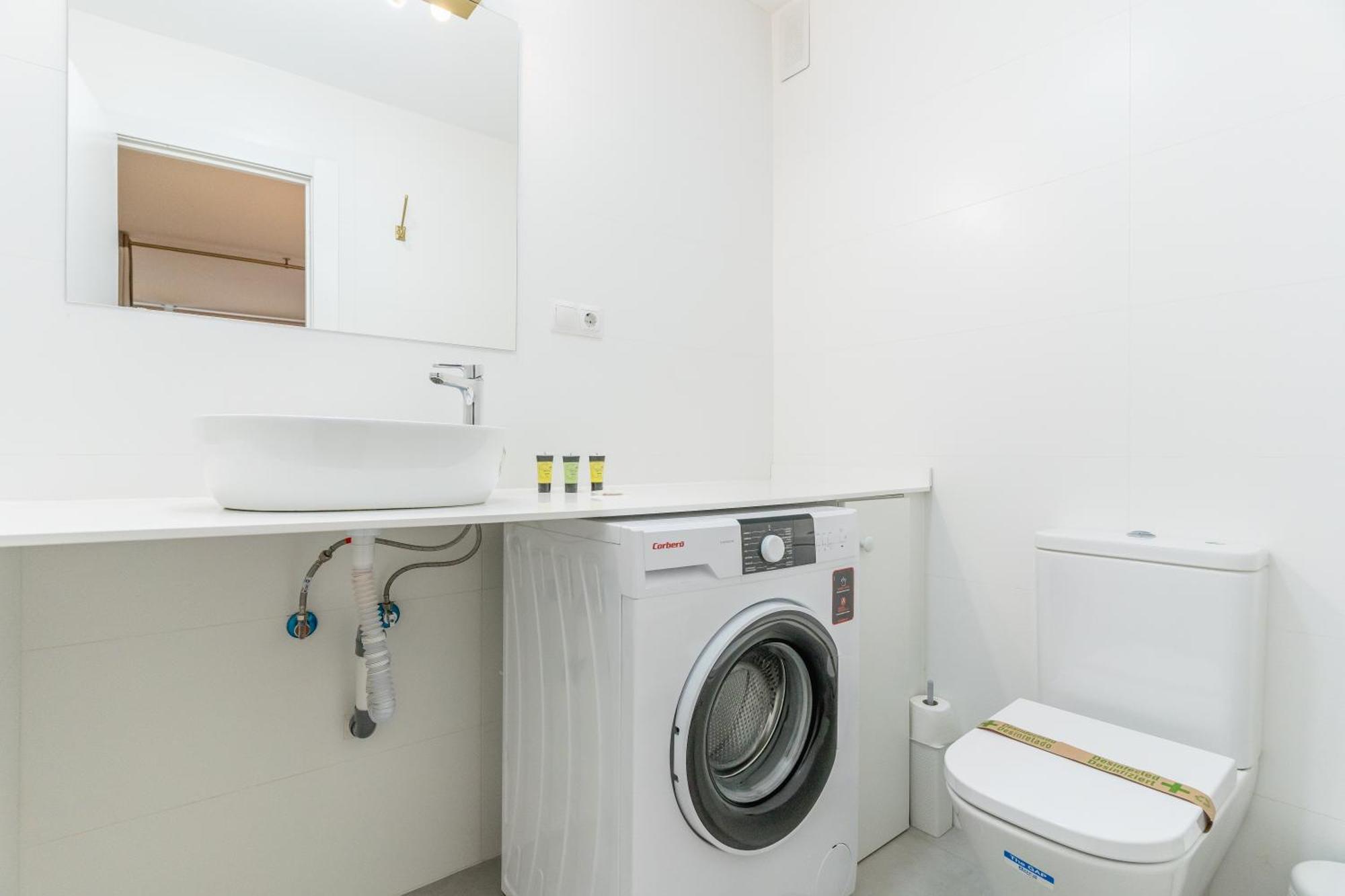 Cozy And Bright-1bedroom 1bathroom-las Letras Apartment *