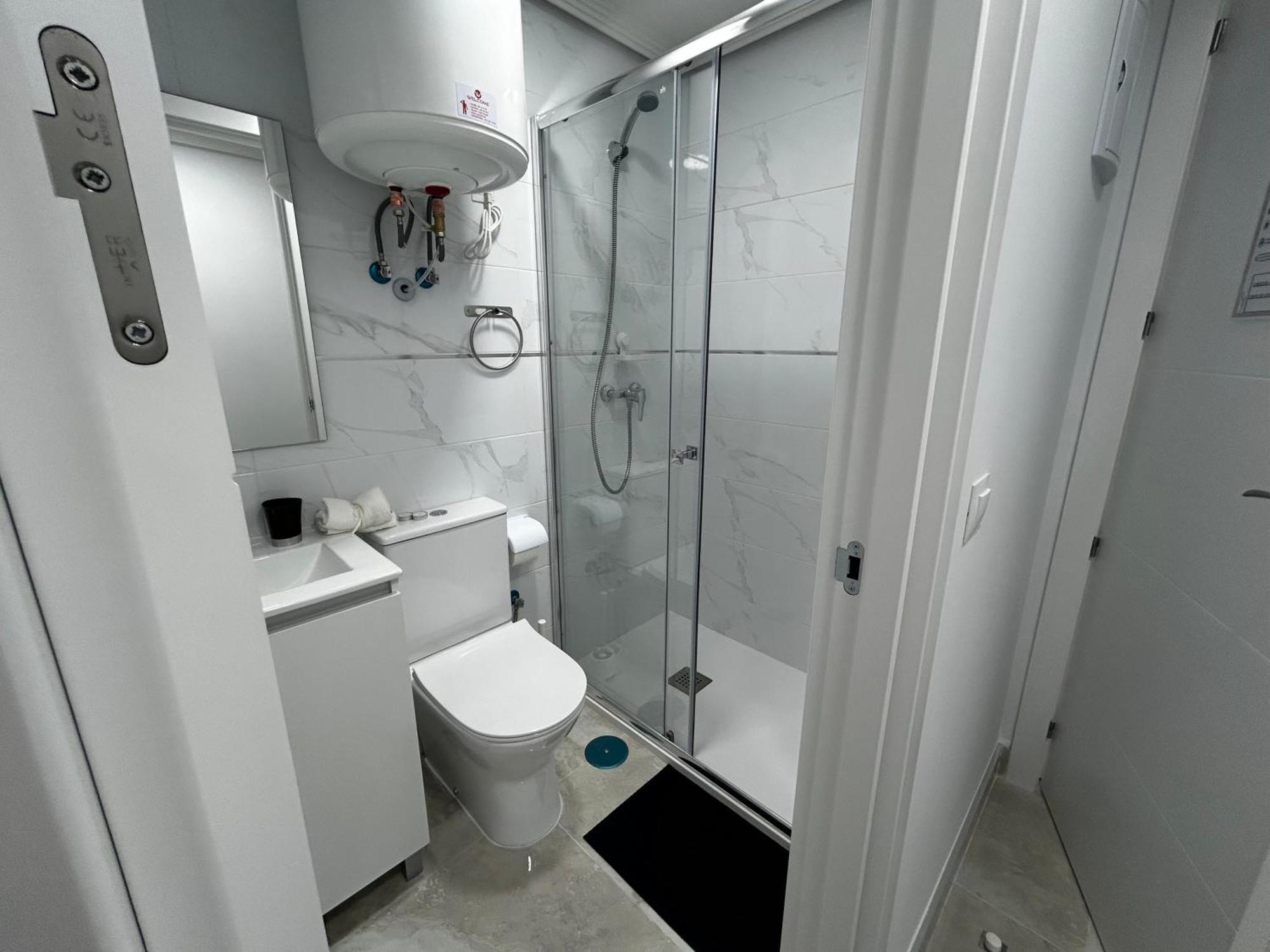 Bed and breakfast Doble Con Bano Privado En El Centro De Madrid