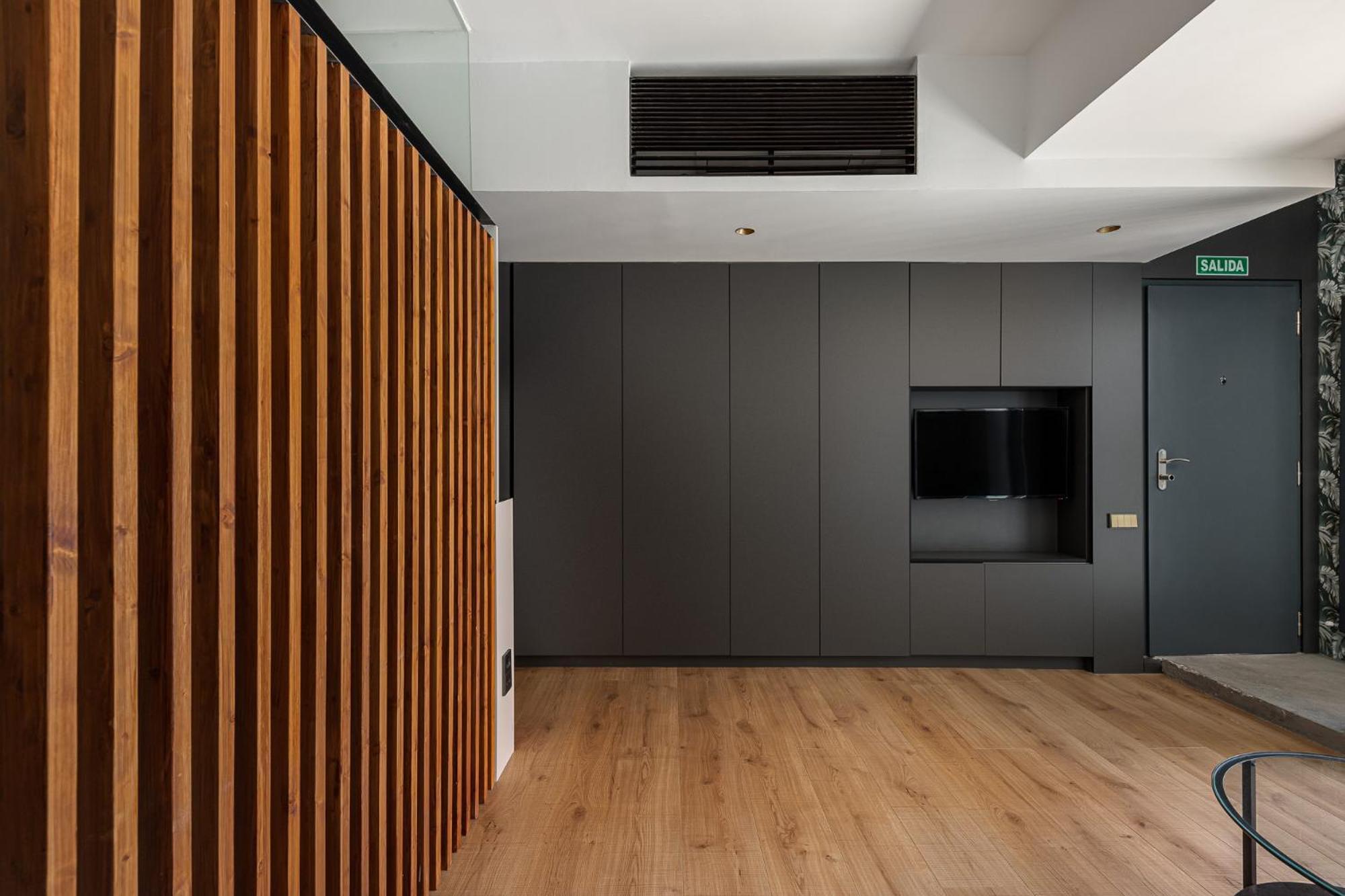 Apartamento De Diseno En Caleido Madri