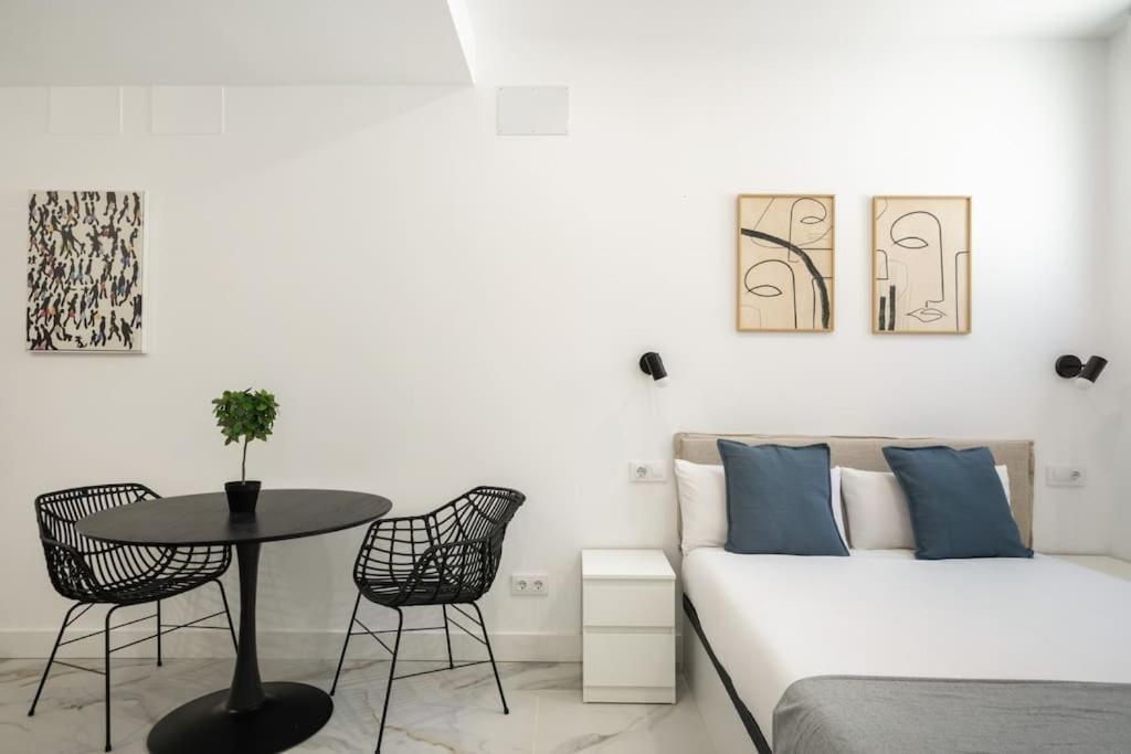 Cozy In Ley4 Apartment Madrid