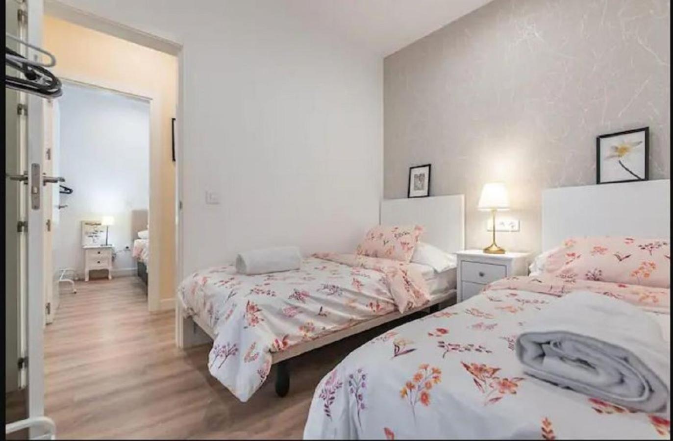 Bohemian Charm In The Latina. Apartamento Madrid
