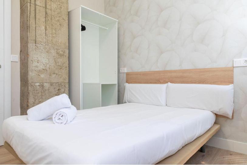 Contemporary 6bd For 12 Ventas *