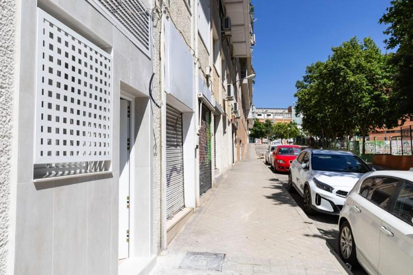 Contemporary 6bd For 12 Ventas Apartamento