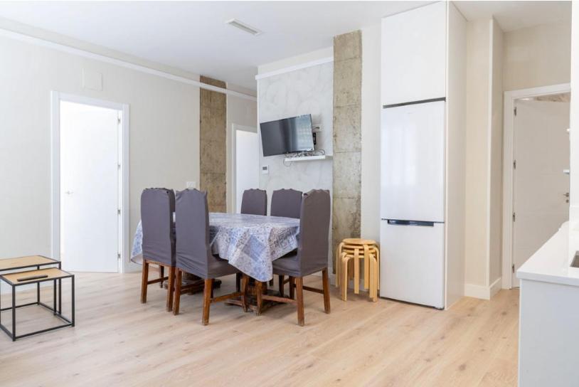 Contemporary 6bd For 12 Ventas Madri
