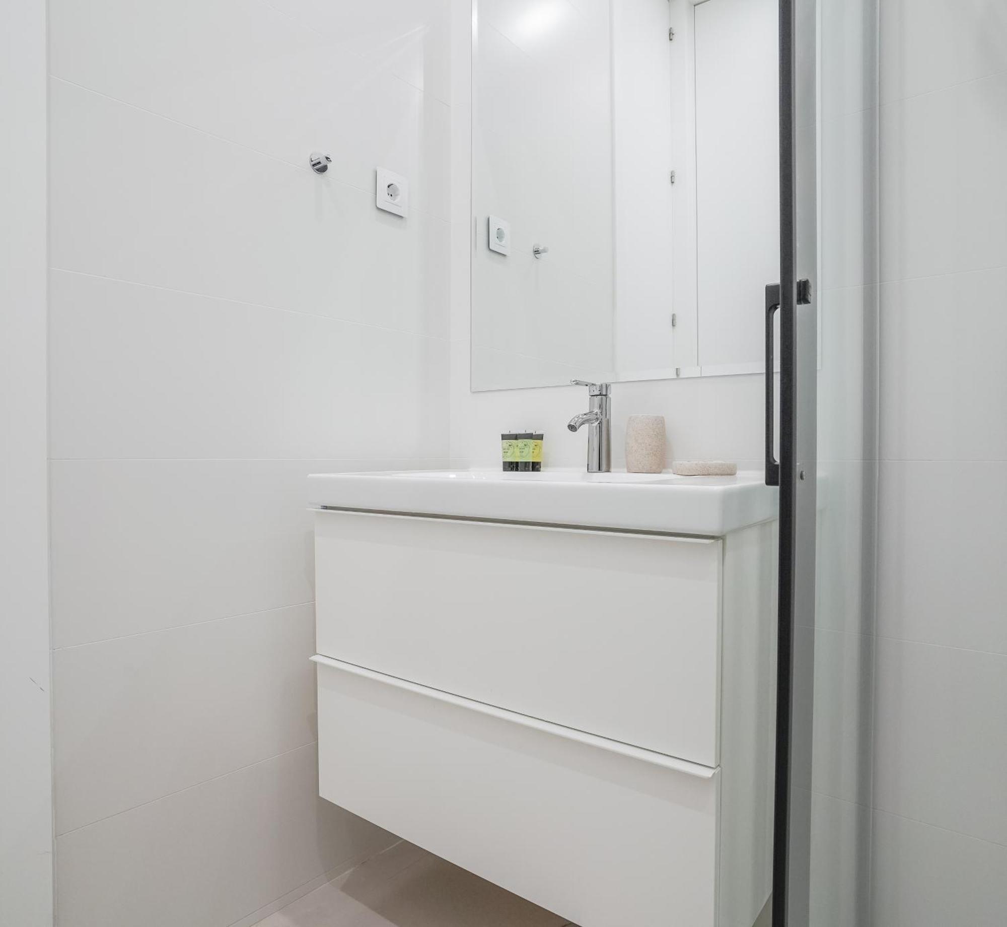 Apartamento Modern Apartment-1bedroom 1bath-prosperidad