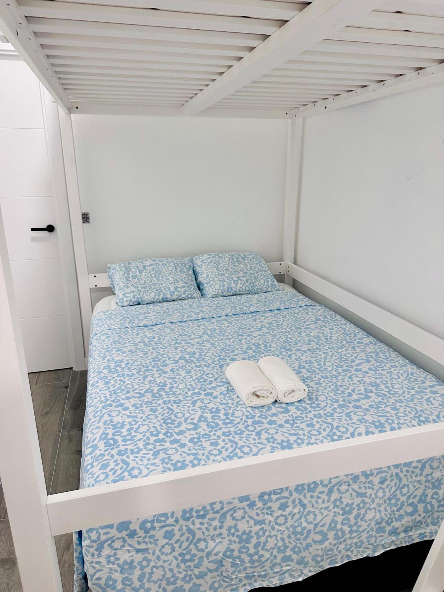 Tezano Apartment Madrid