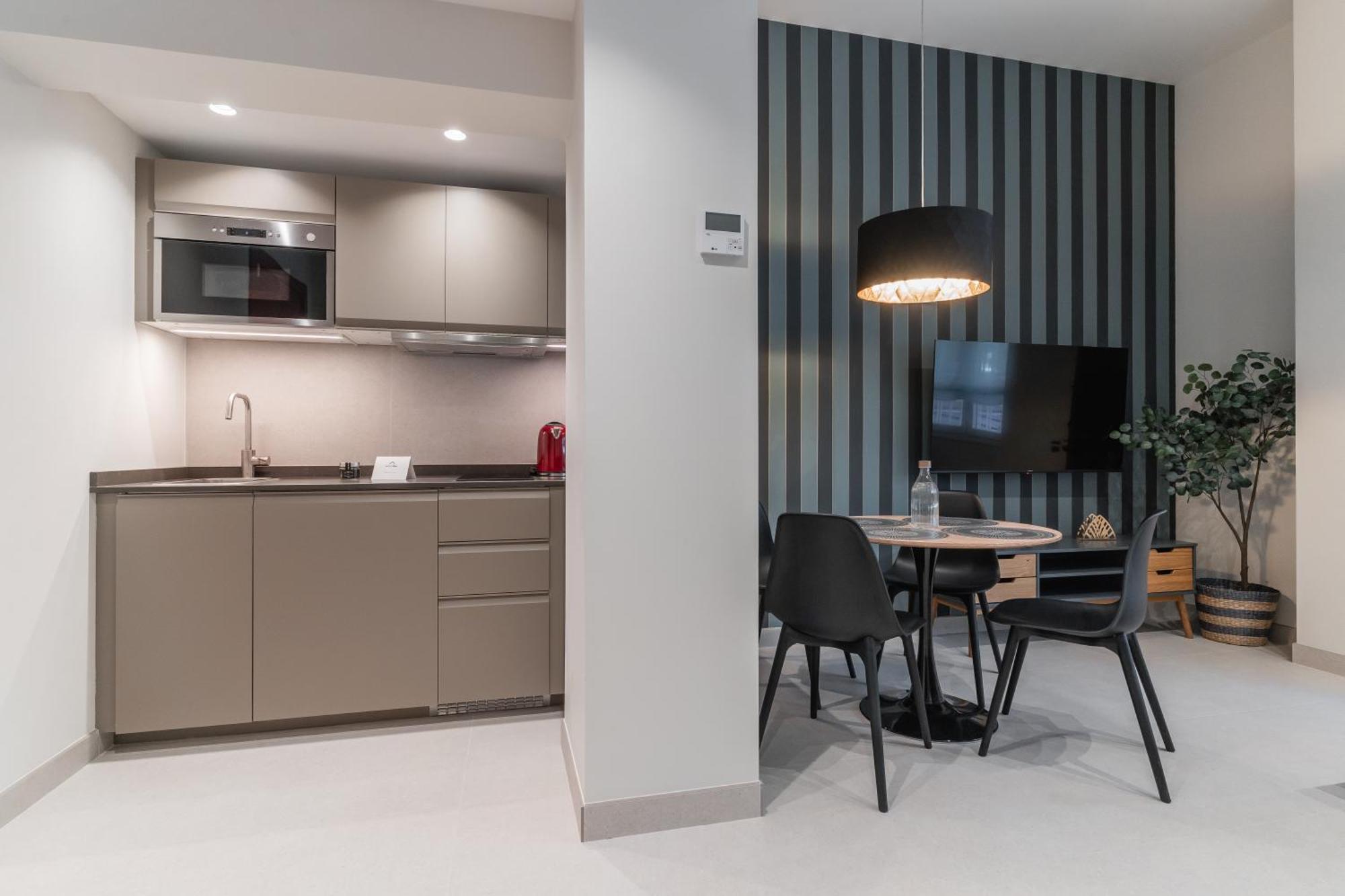 Laurel-mintystay * Madrid