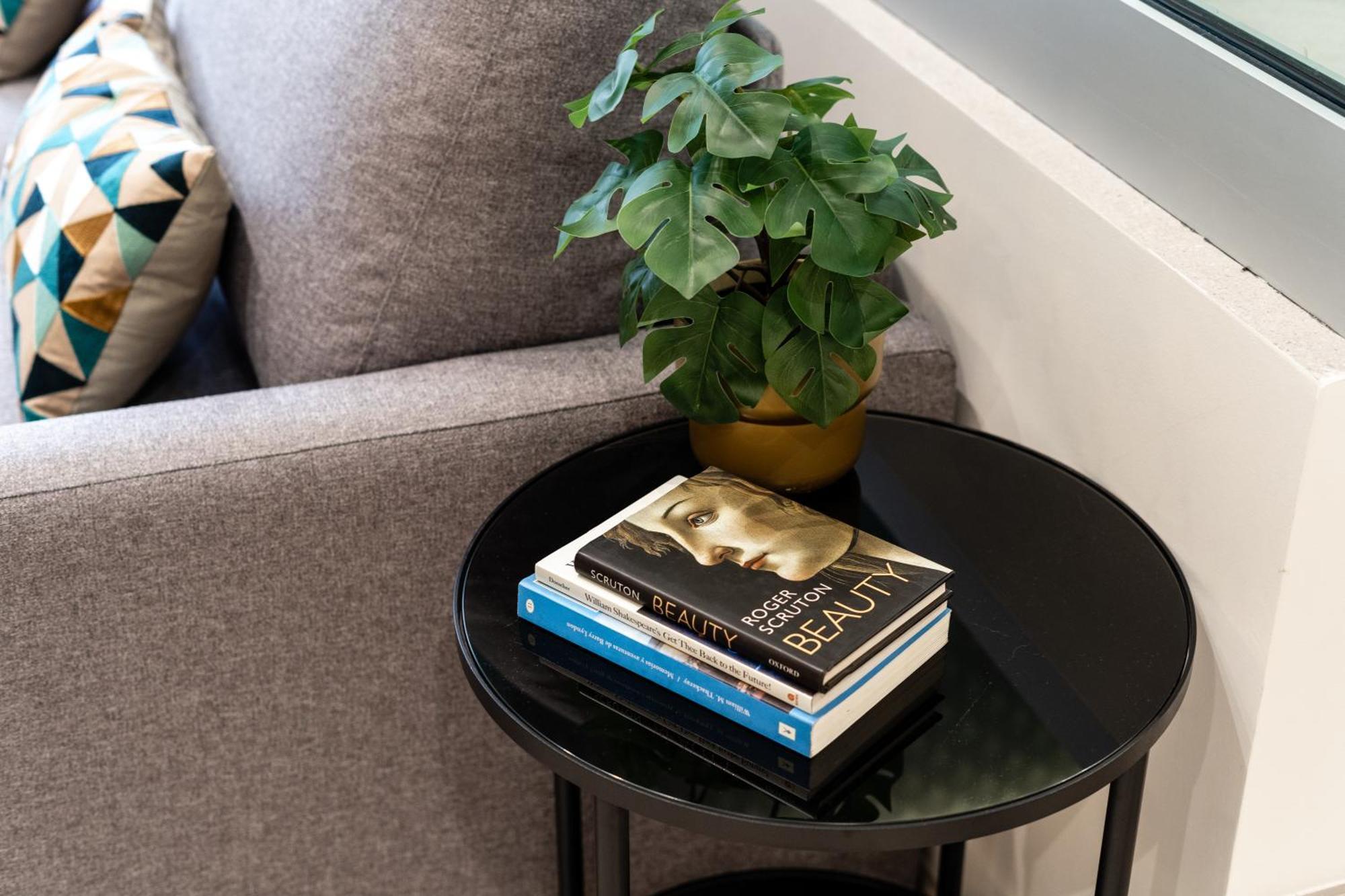 Laurel-mintystay Apartment *