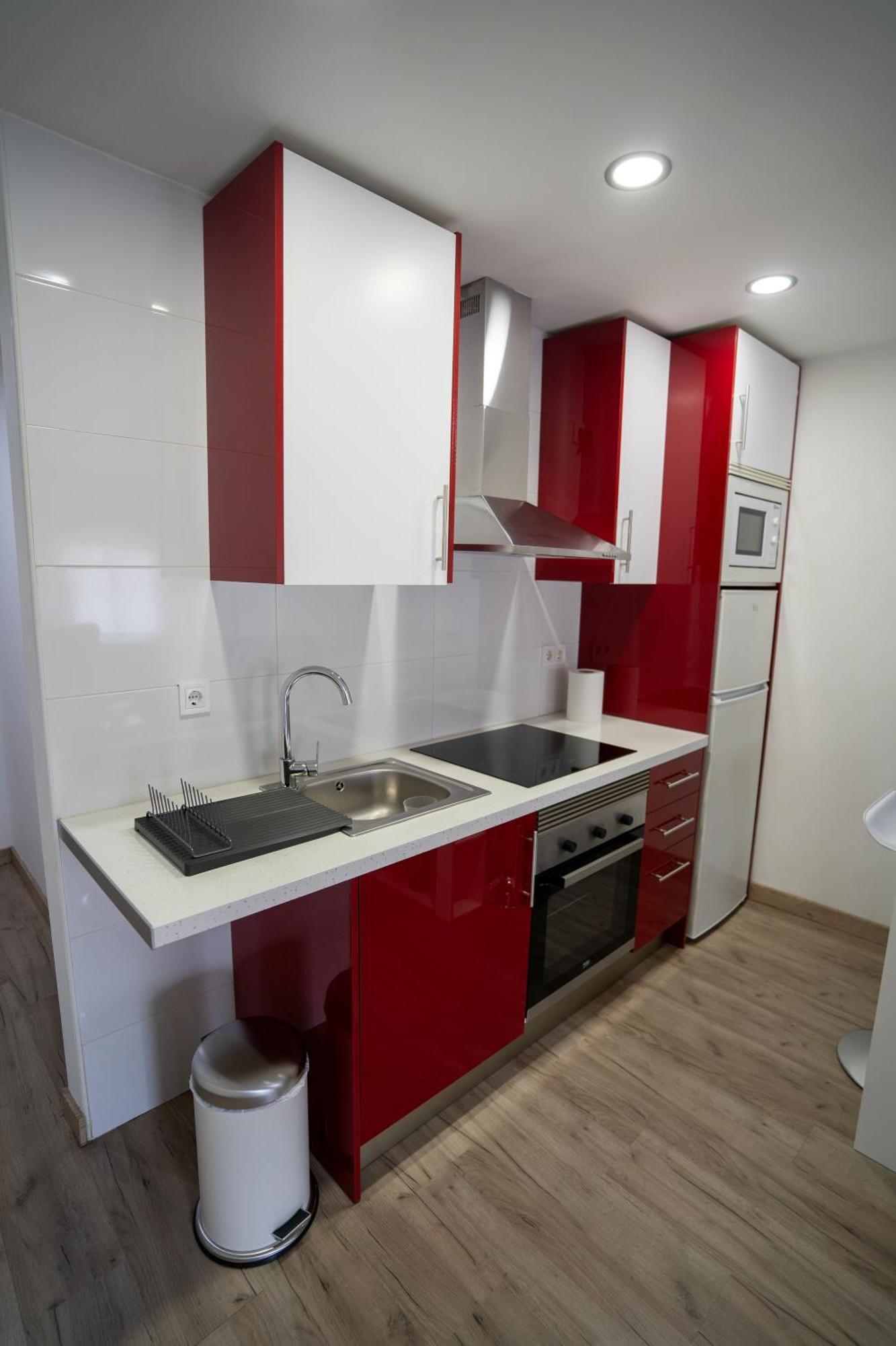 Apartamento Comodo Piso Cerca Del Aeropuerto By Bebalmy