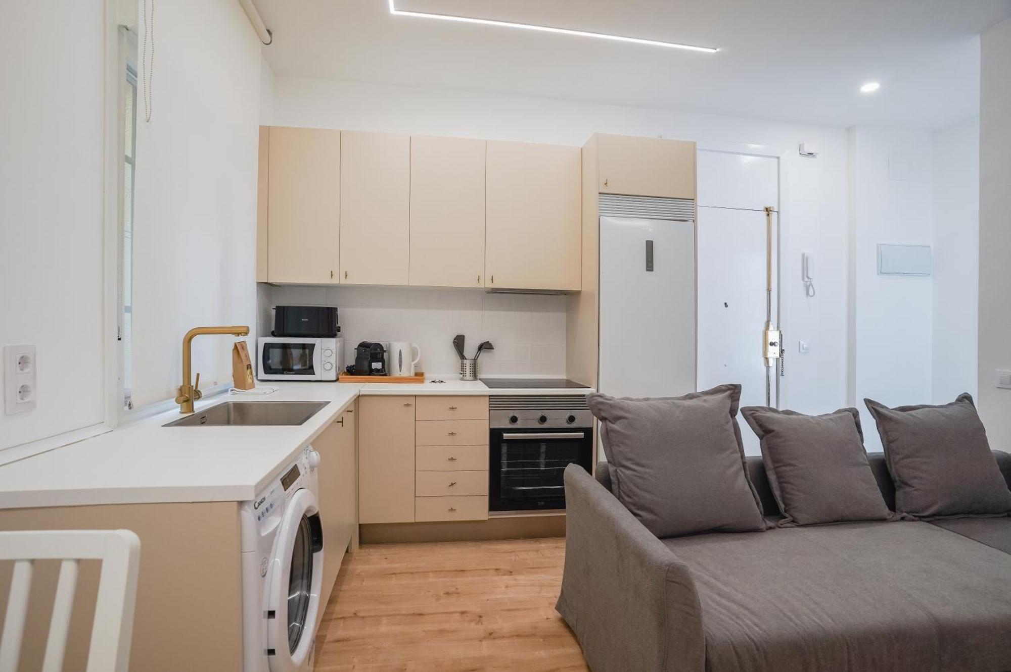 Cozy And Modern-1bedroom 1bathroom-delicias Apartment *