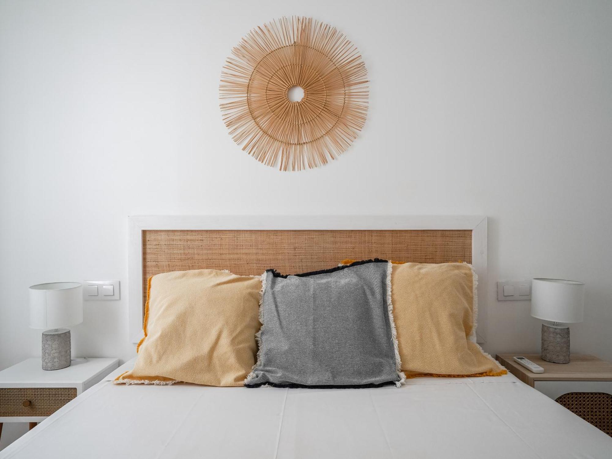 Cozy And Modern-1bedroom 1bathroom-delicias Apartment
