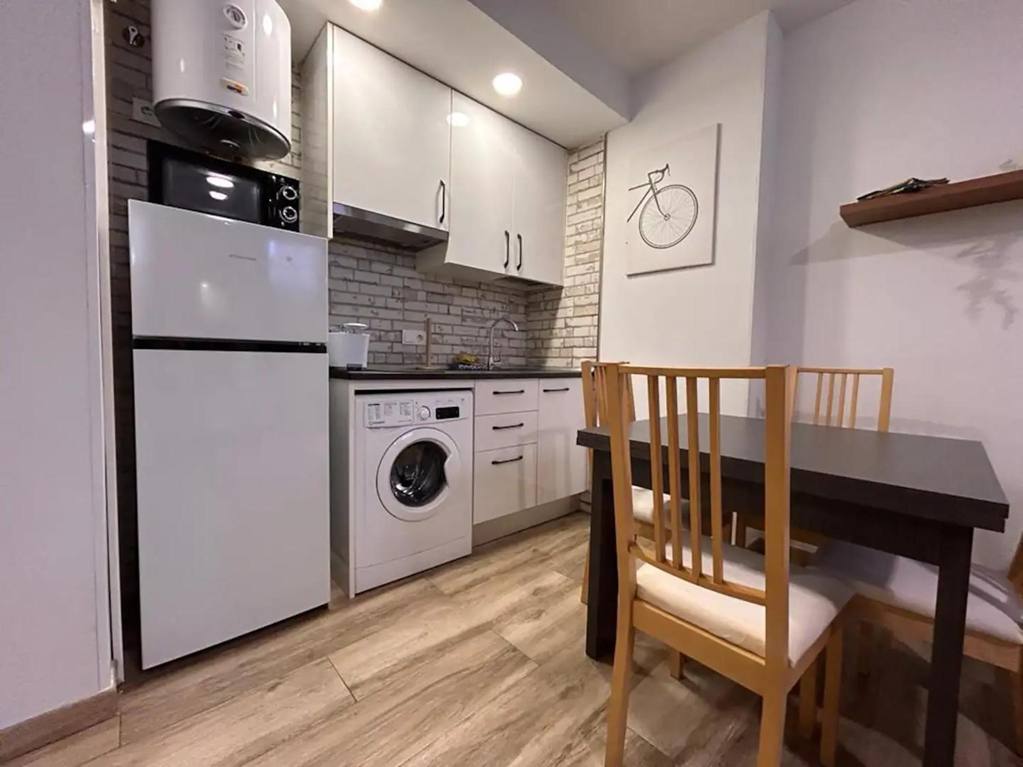 Charming Rio Manzanares Apartamento *