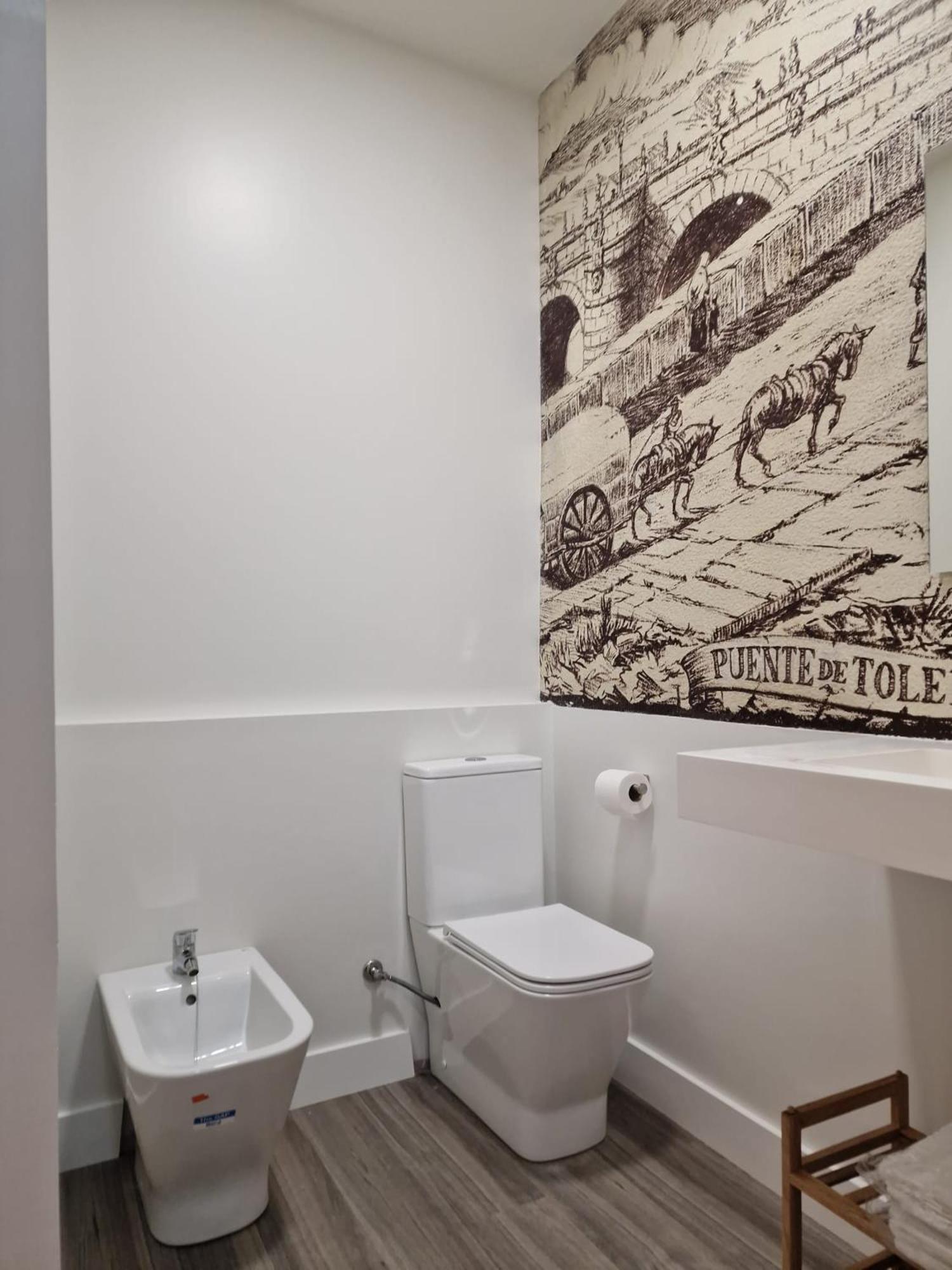 3 Apartment *