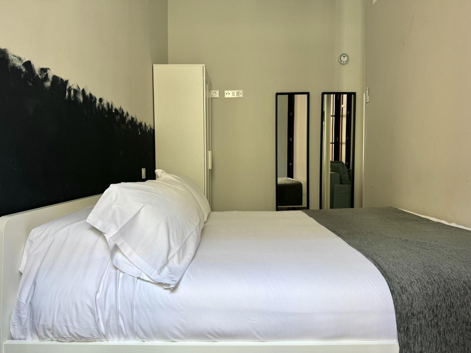 Plazamayorsuites Apartment *