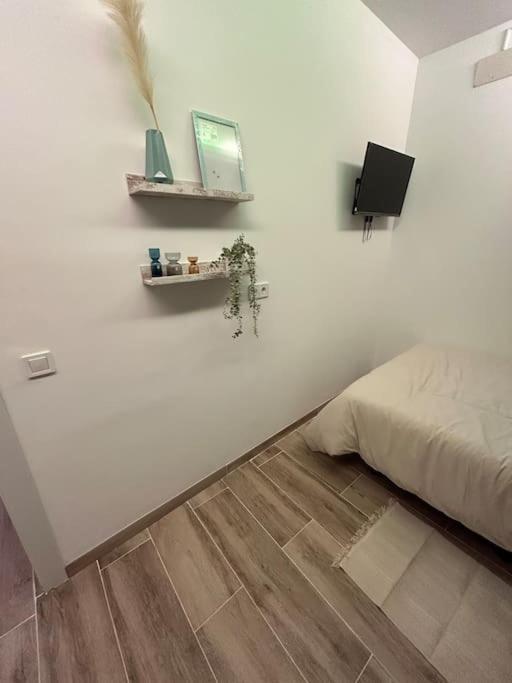 Recien Reformado Con 5 Y 3 Banos Appartamento Madrid