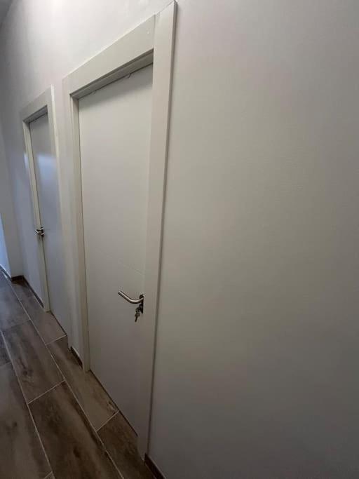 Recien Reformado Con 5 Y 3 Banos Madrid