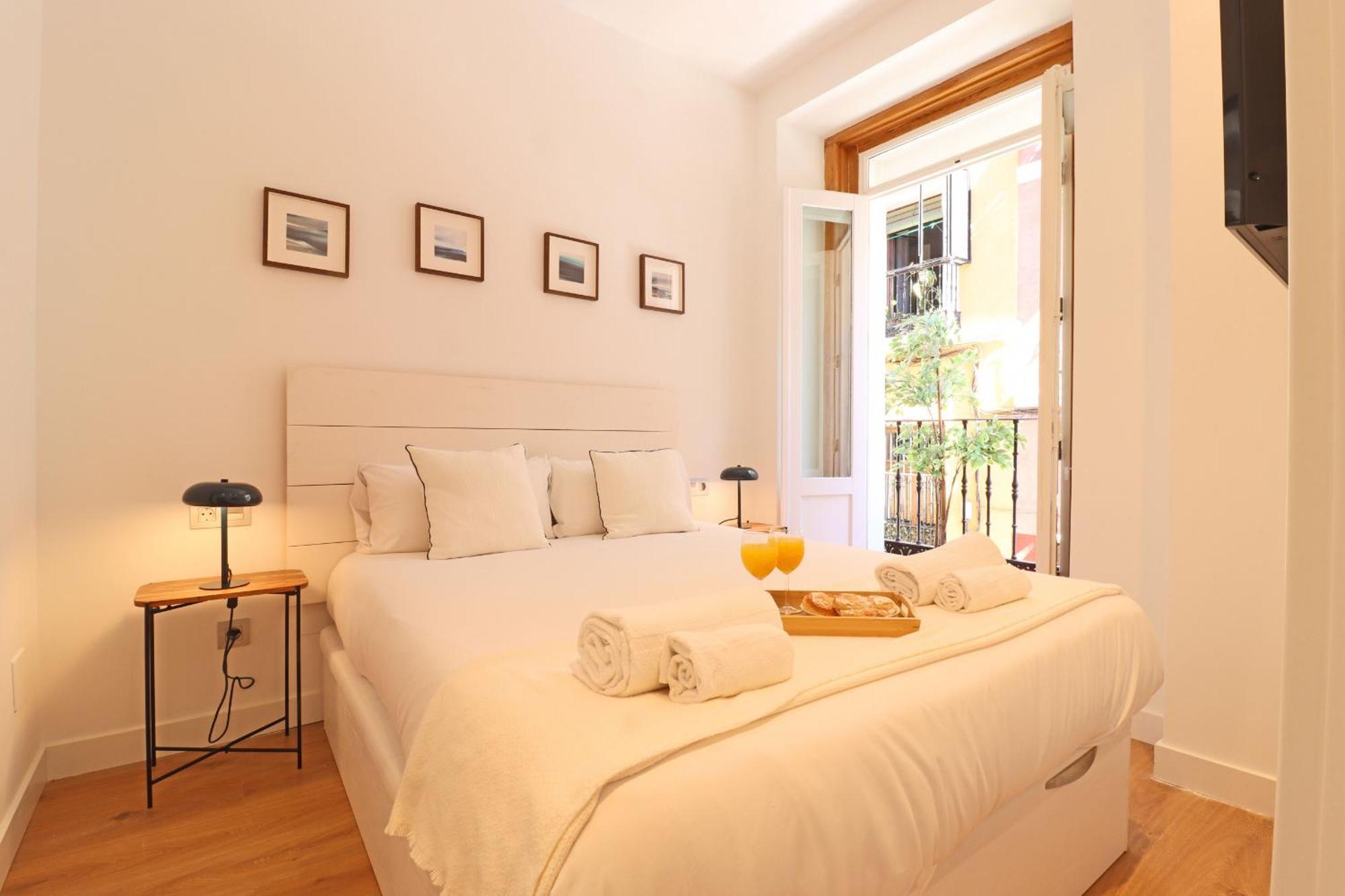 Reina Sofia I Apartment *