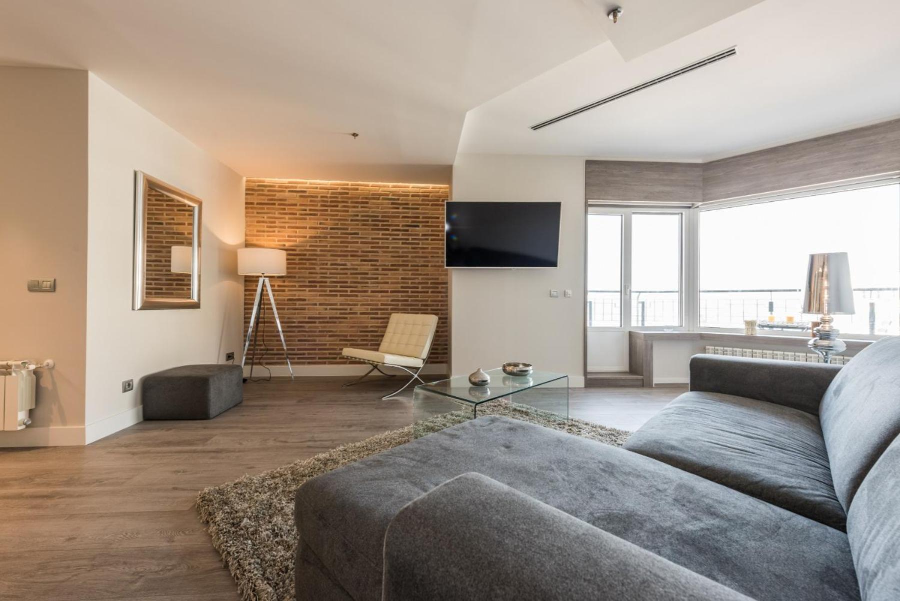 Apartment Torre Plaza Madrid