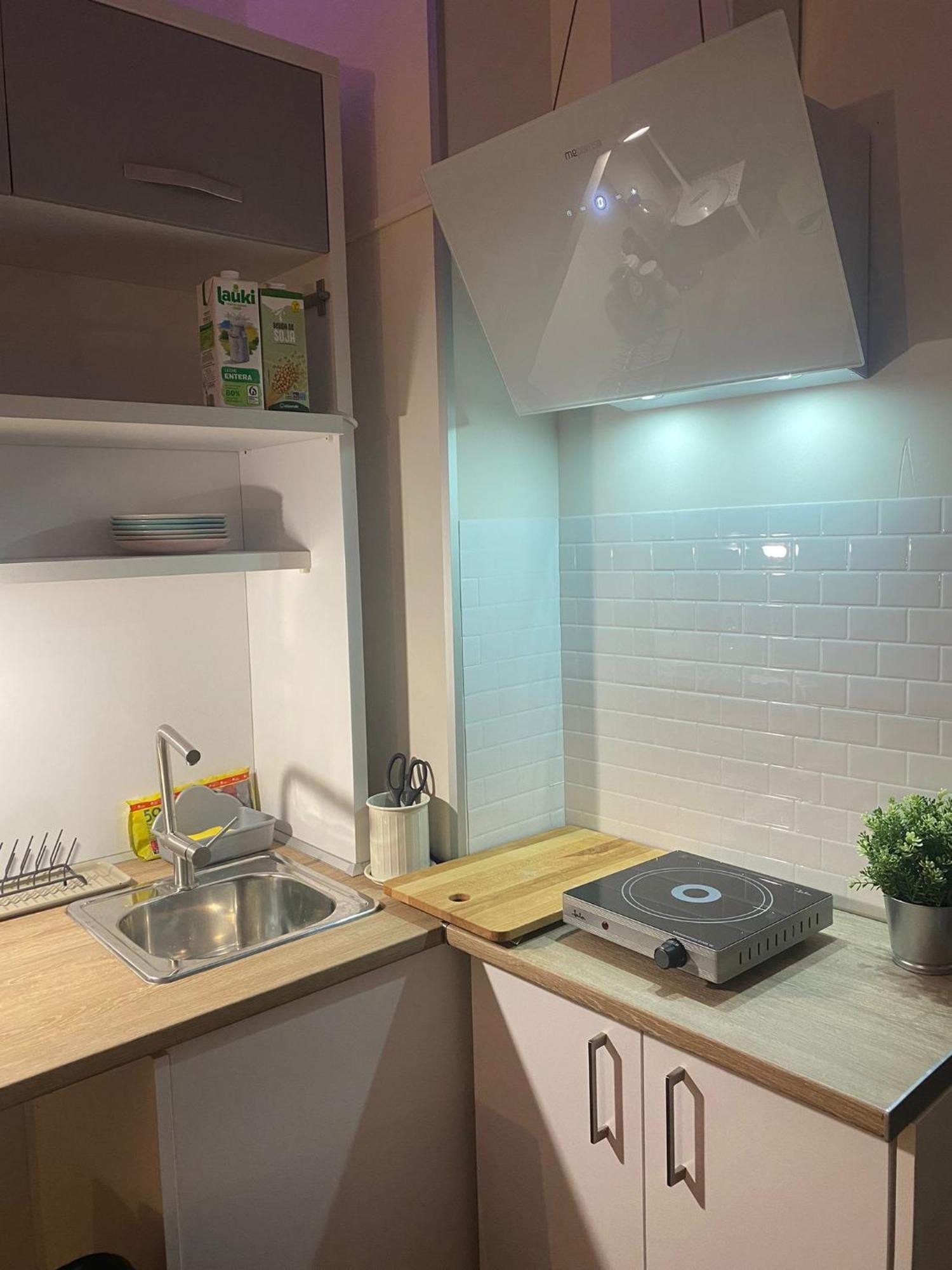 Centrico. Atocha-lavapies. Nuevo. 100% Equipado. Apartamento Madrid