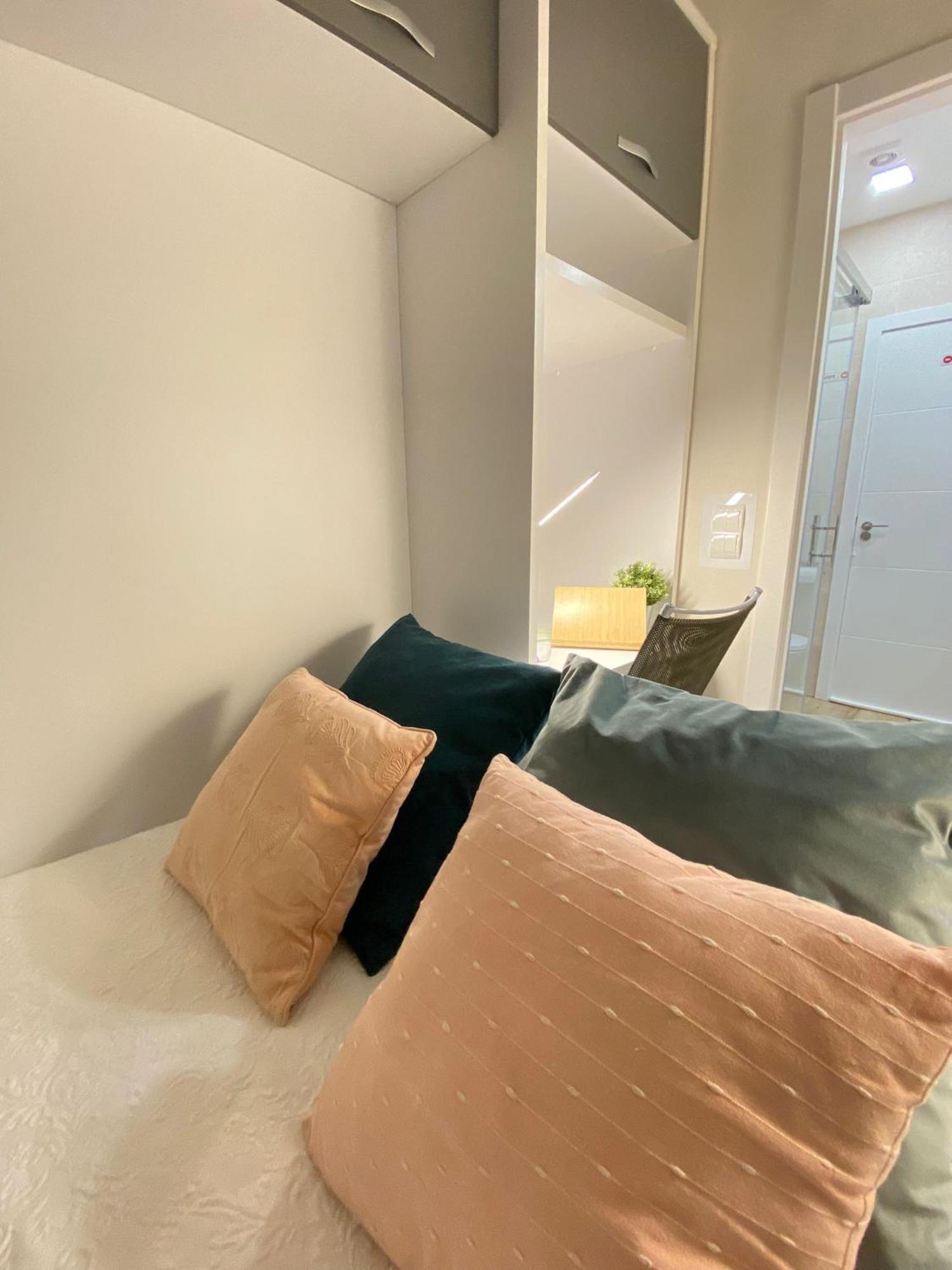 Centrico. Atocha-lavapies. Nuevo. 100% Equipado. Apartment