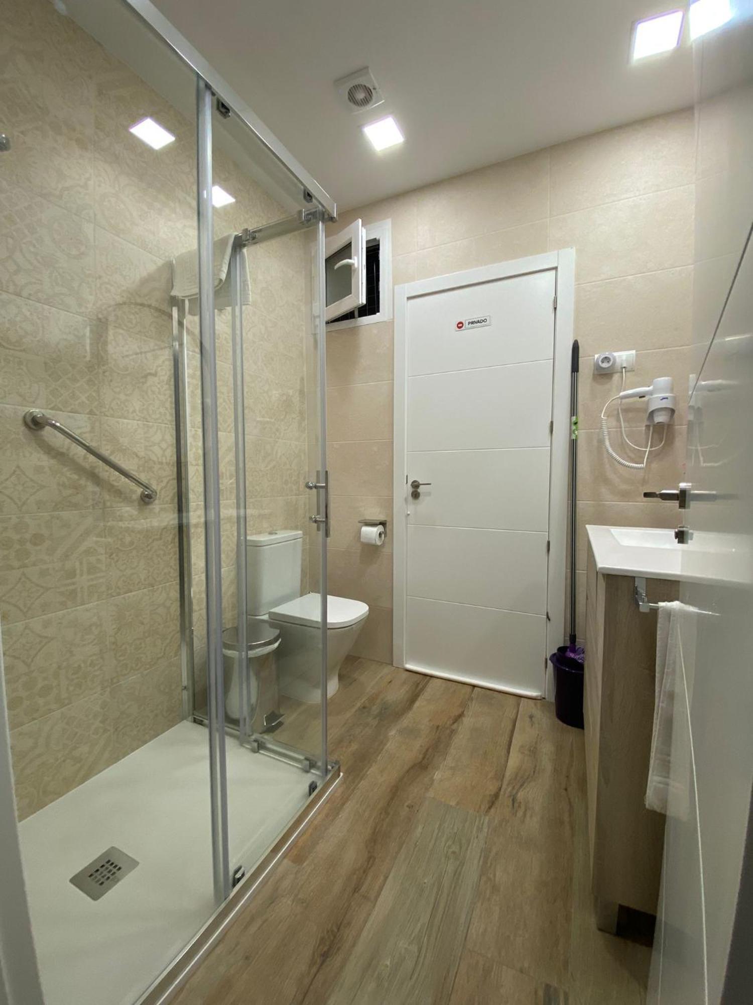 Apartment Centrico. Atocha-lavapies. Nuevo. 100% Equipado.
