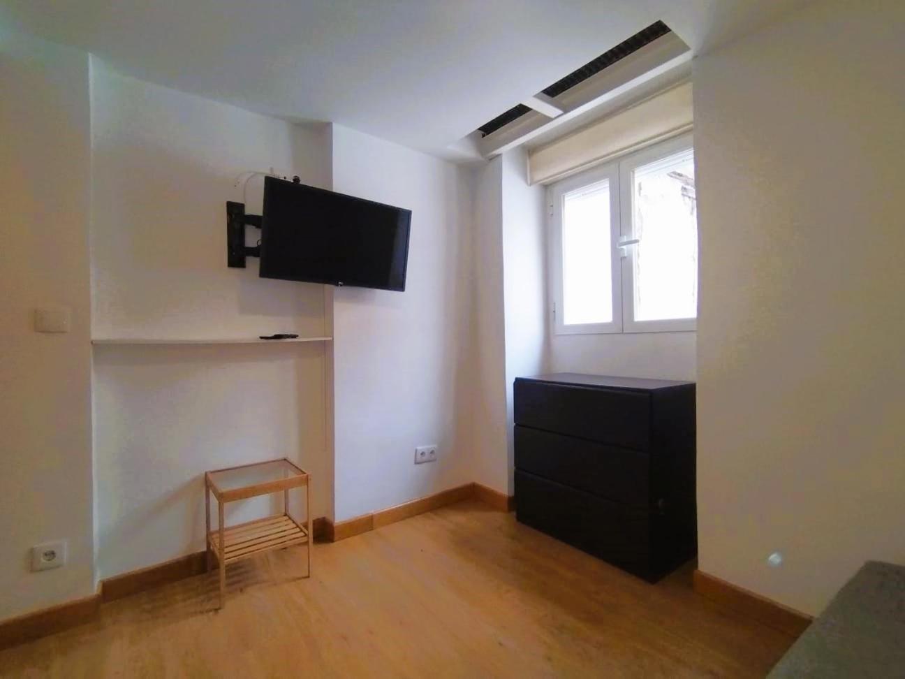 Apartment 2 - Puerta Del Sol