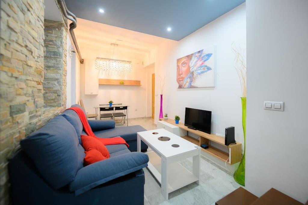 Encantador Apartamento Temporal Centrico Con Patio Privado Mpe51 * Madrid
