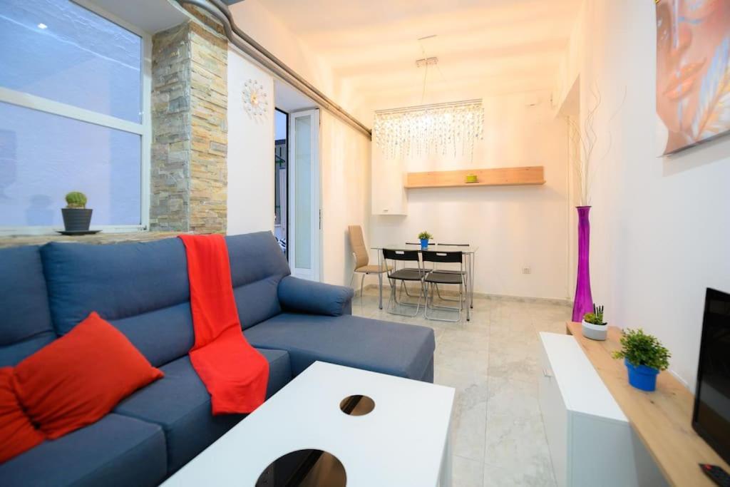 Encantador Apartamento Temporal Centrico Con Patio Privado Mpe51