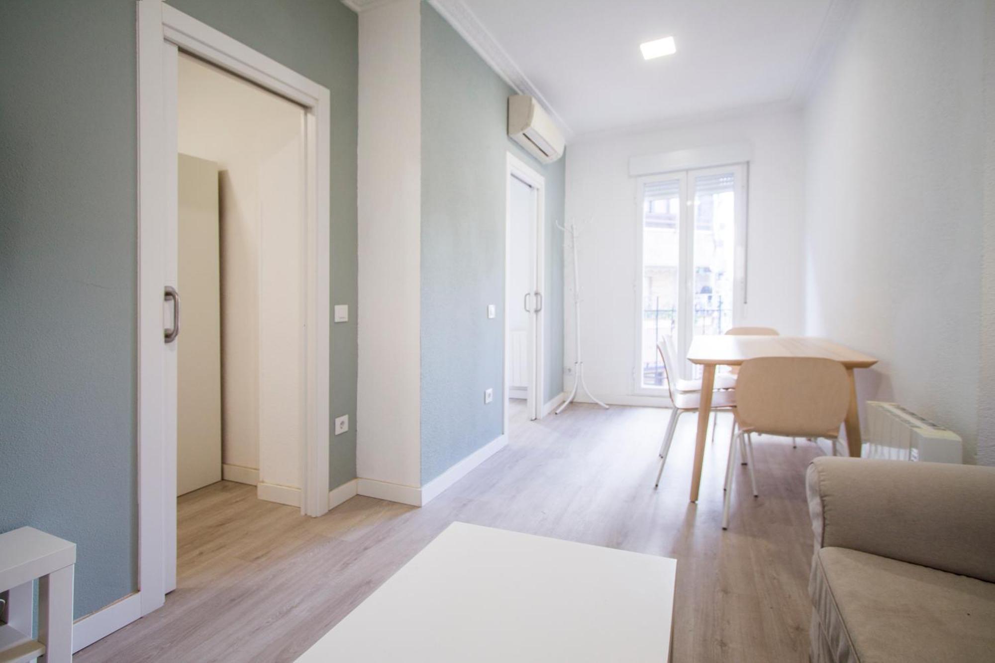 Tetuan Sandino Apartment Madrid