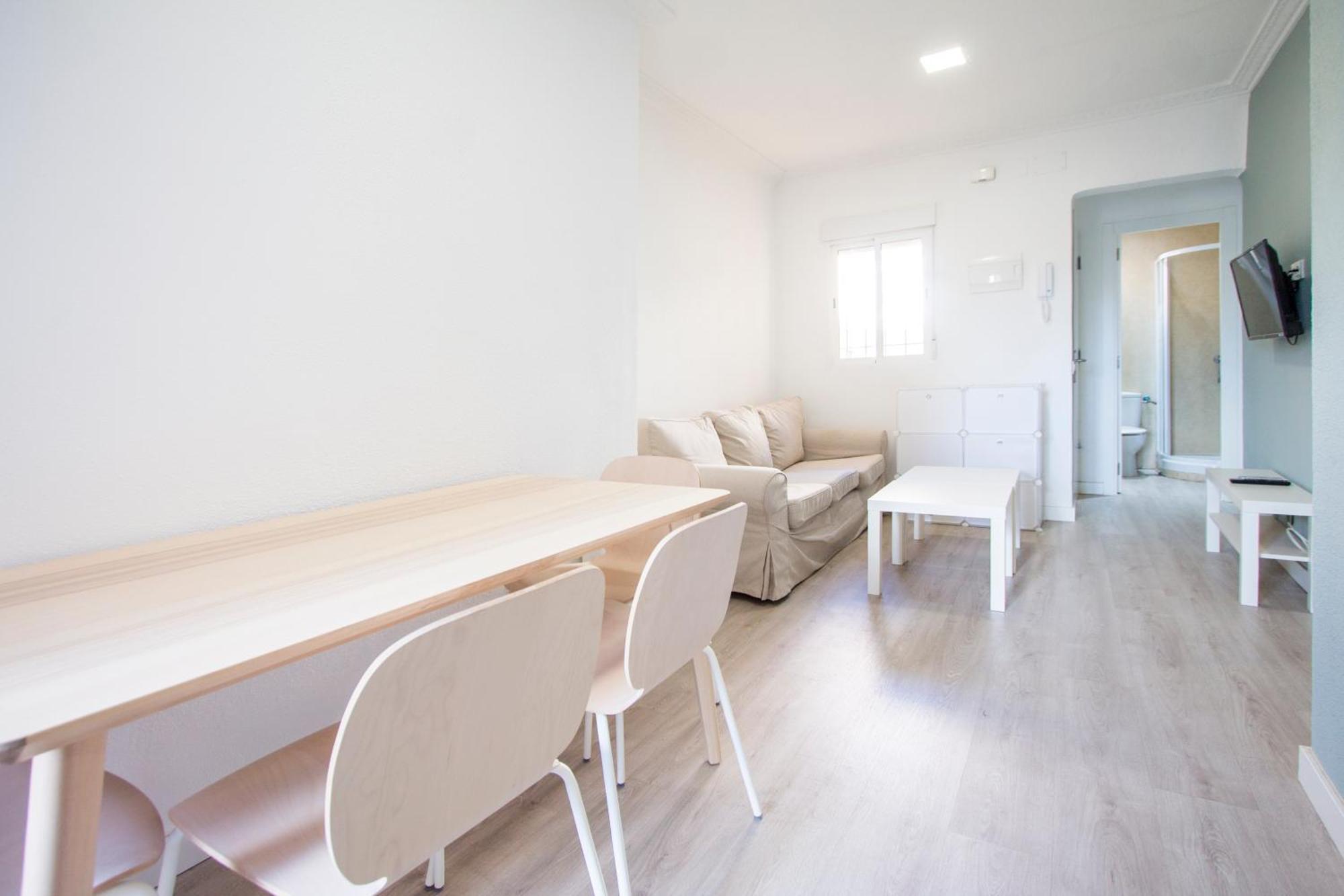 Tetuan Sandino Apartment Madrid