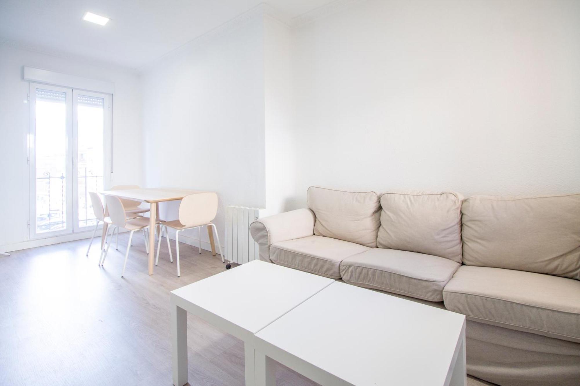Tetuan Sandino Apartment Madrid