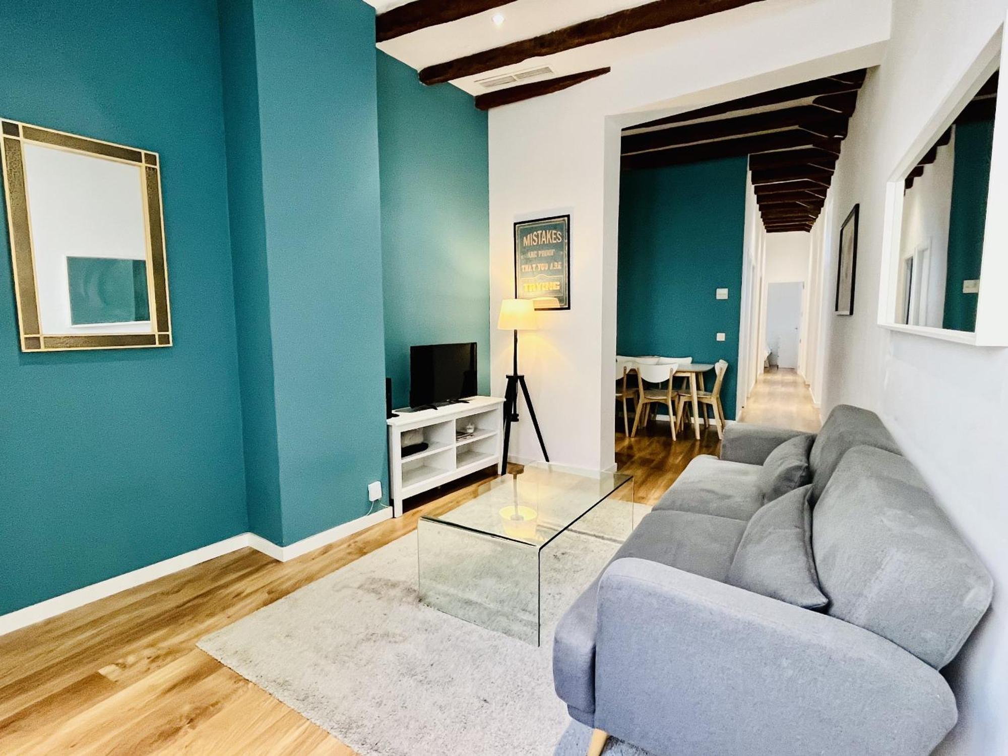 Dplace To Be - Amazing In Historic Center Holiday home Madrid