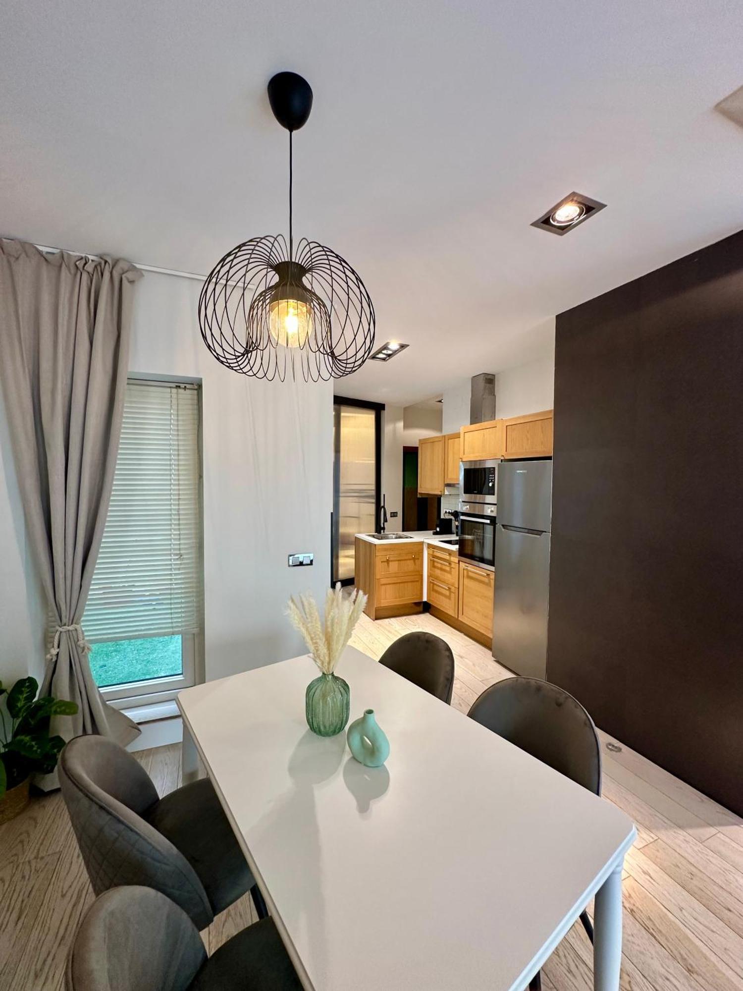 Apartamento Amplio Y Moderno Piso En El Centro De